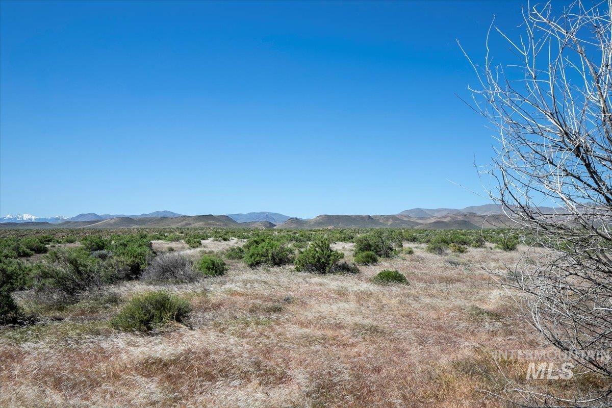 18663 Highway 78, Melba, Idaho 83641, 3 Bedrooms, 2 Bathrooms, Residential For Sale, Price $449,900,MLS 98997210