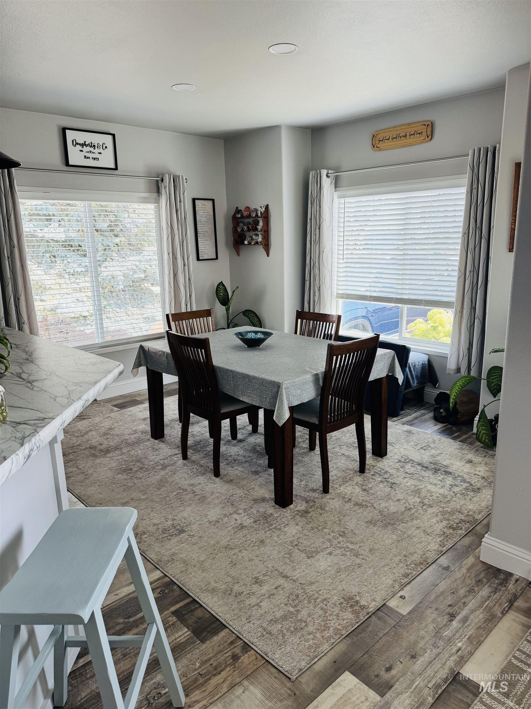 8225 Blue Ridge Ln, Boise, Idaho 83716, 3 Bedrooms, 2 Bathrooms, Residential For Sale, Price $225,000, 98997211
