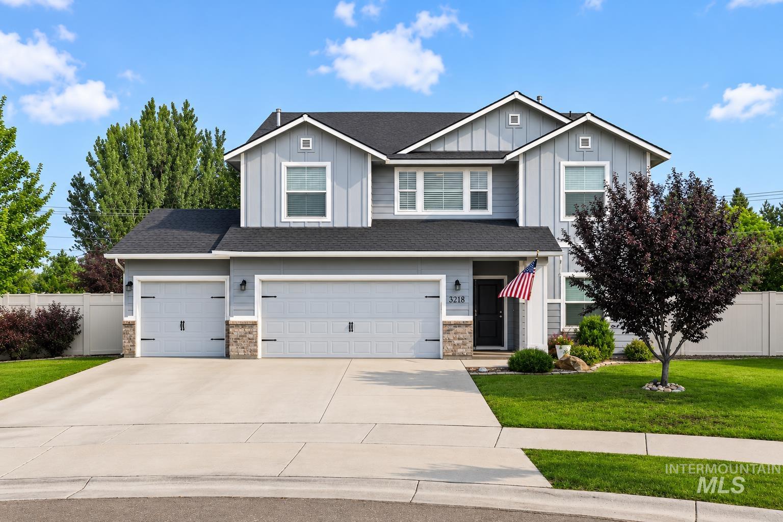 3218 S Veneto Pl, Meridian, Idaho 83642, 4 Bedrooms, 2.5 Bathrooms, Residential For Sale, Price $610,000,MLS 98997212