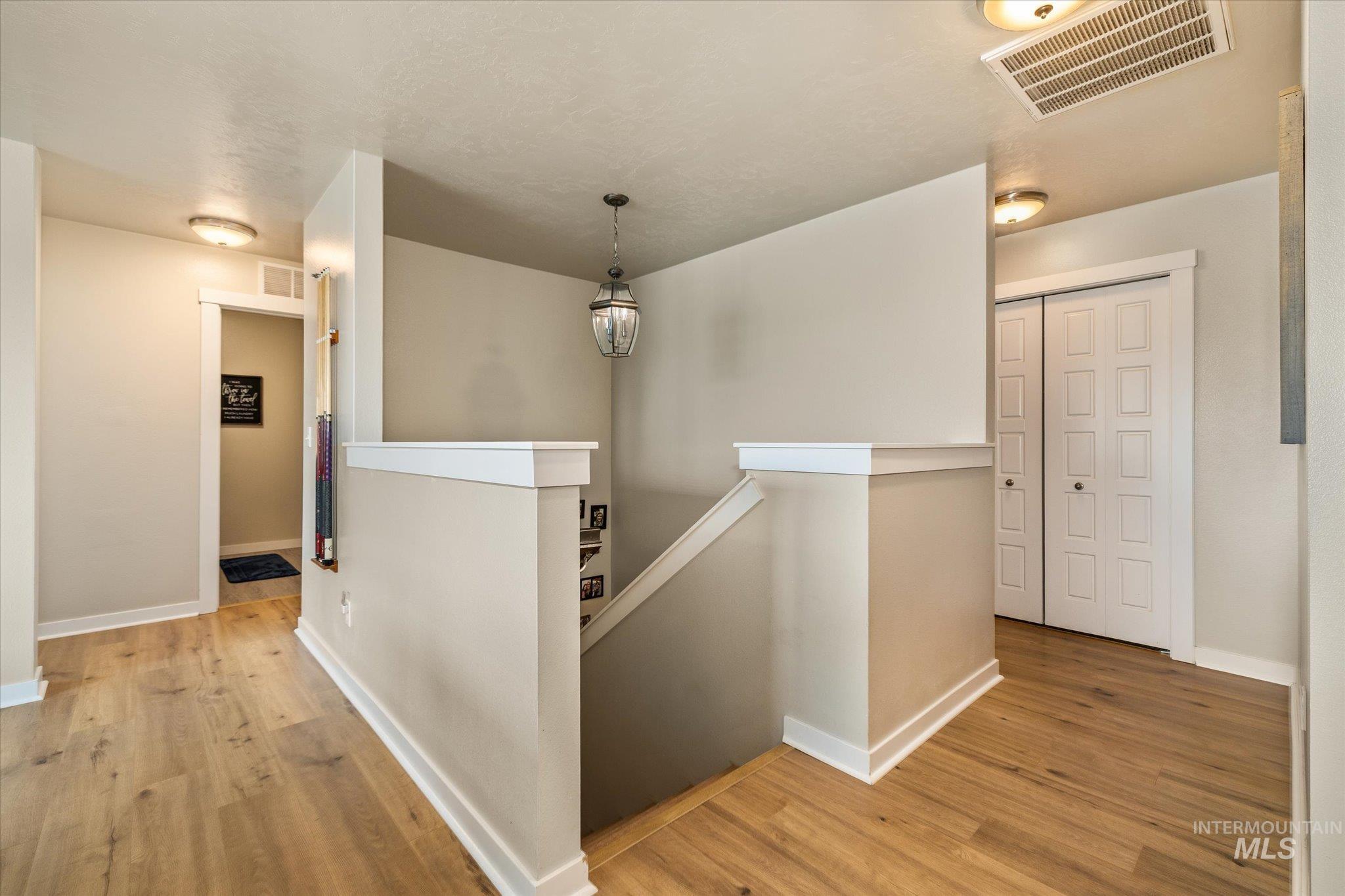 3218 S Veneto Pl, Meridian, Idaho 83642, 4 Bedrooms, 2.5 Bathrooms, Residential For Sale, Price $610,000,MLS 98997212