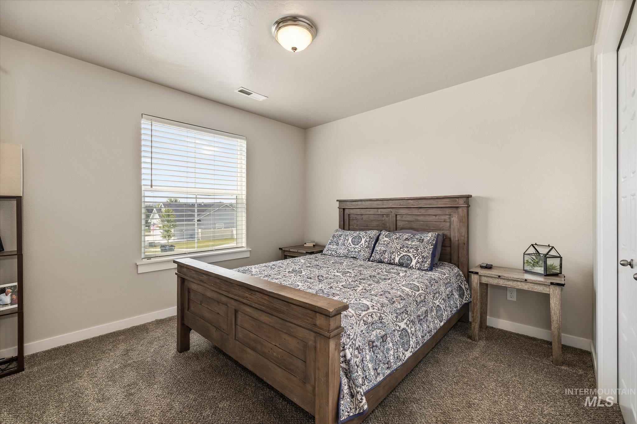 3218 S Veneto Pl, Meridian, Idaho 83642, 4 Bedrooms, 2.5 Bathrooms, Residential For Sale, Price $610,000,MLS 98997212