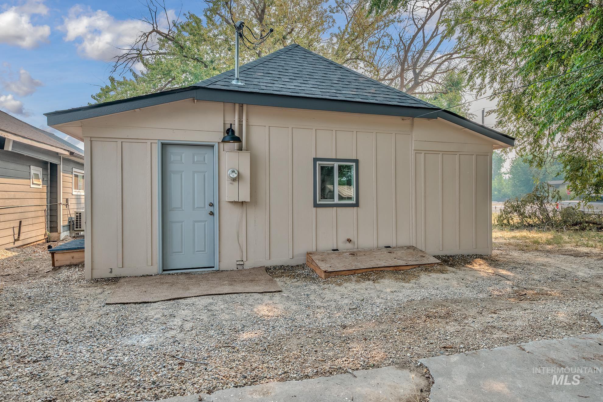 1401 3rd Avenue S., Payette, Idaho 83661, 3 Bedrooms, 1 Bathroom, Residential For Sale, Price $240,000, 98997214