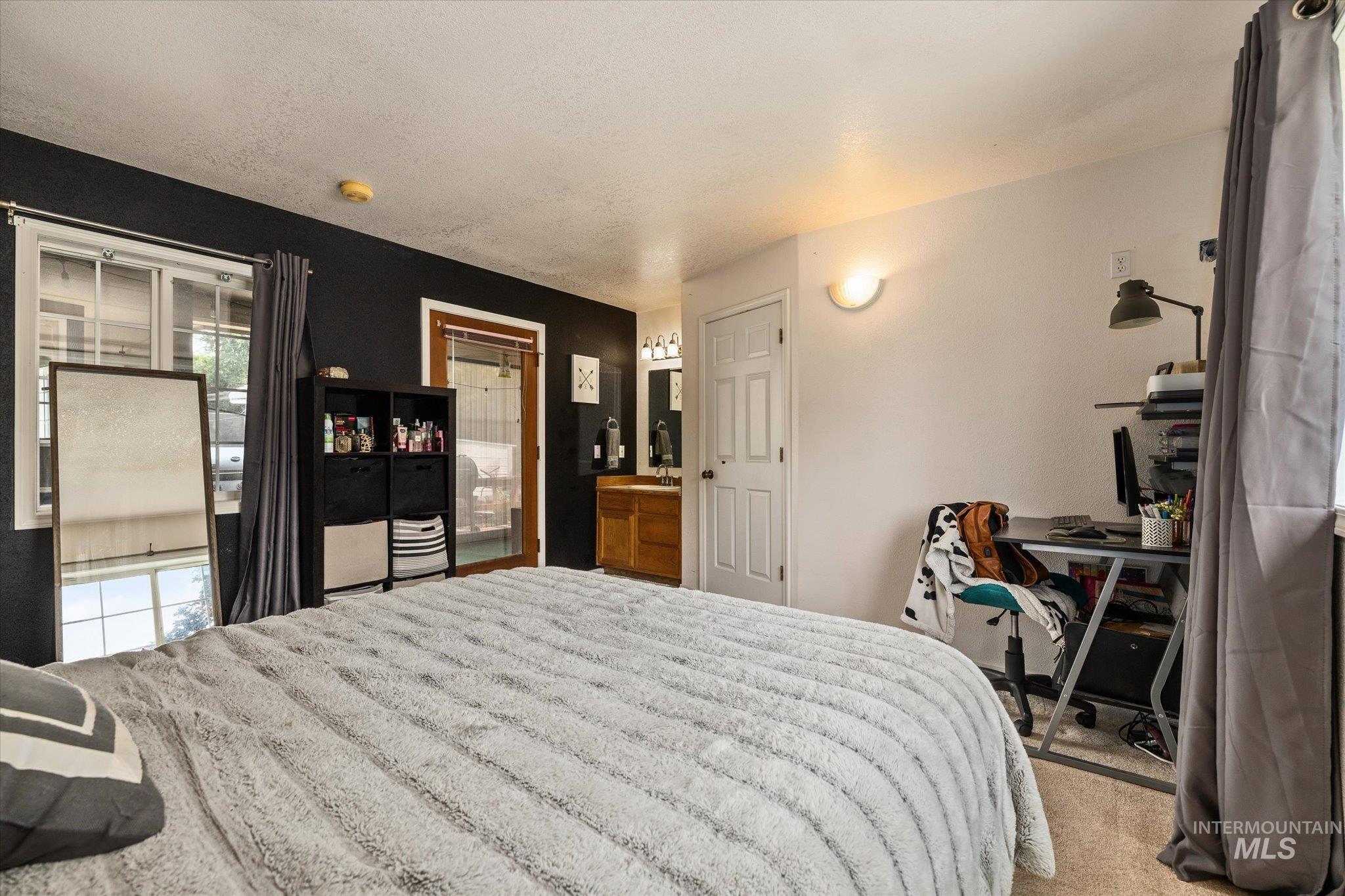 3971 W Sugar Creek Dr, Meridian, Idaho 83646, 3 Bedrooms, 2 Bathrooms, Residential For Sale, Price $415,500, 98997215