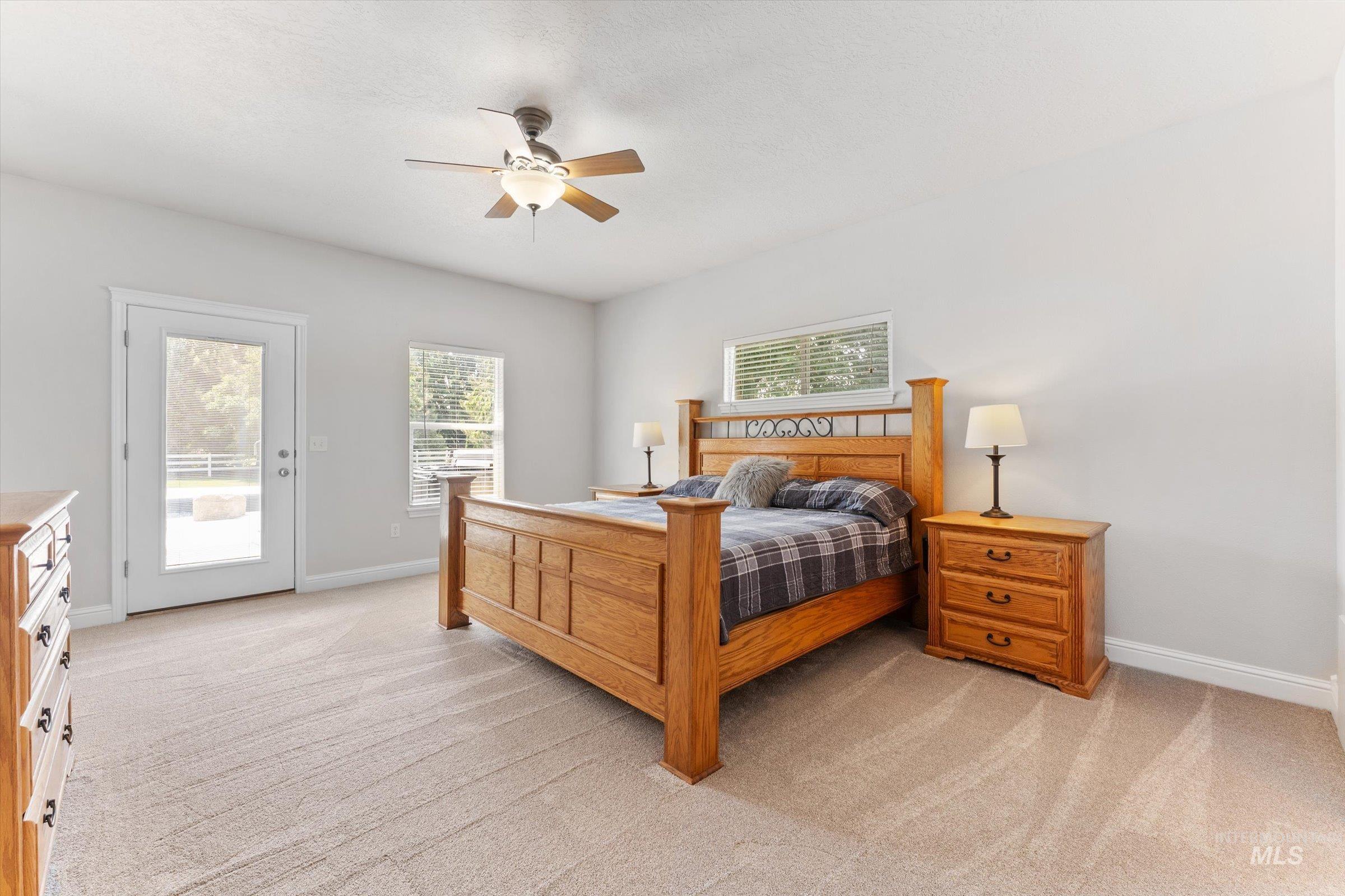 8987 New Castle Dr, Middleton, Idaho 83644, 4 Bedrooms, 2.5 Bathrooms, Residential For Sale, Price $1,014,000, 98997216