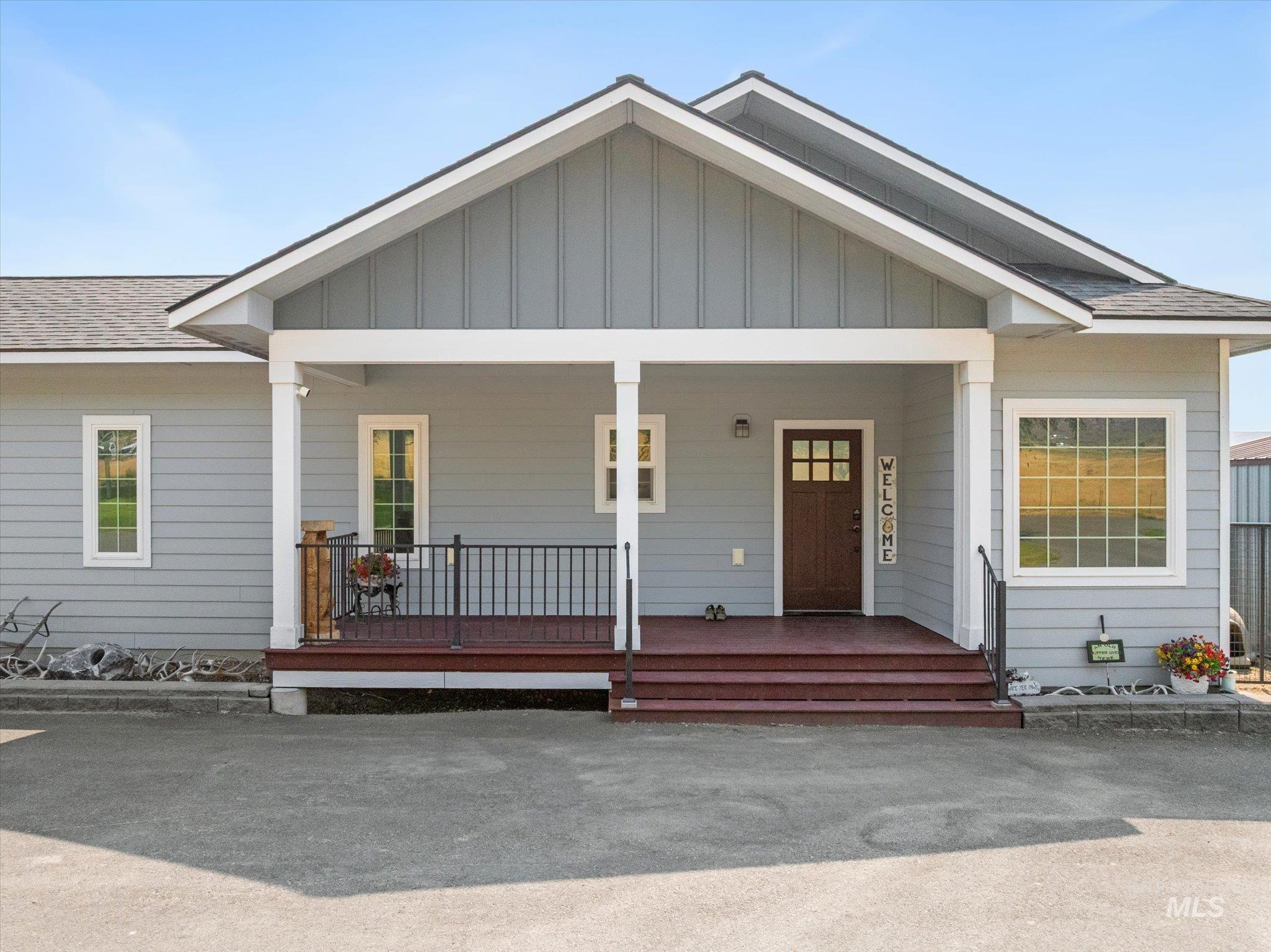 38789 Old Hwy 30, Baker City, Oregon 97814, 3 Bedrooms, 2.5 Bathrooms, Residential For Sale, Price $1,265,000, 98997217