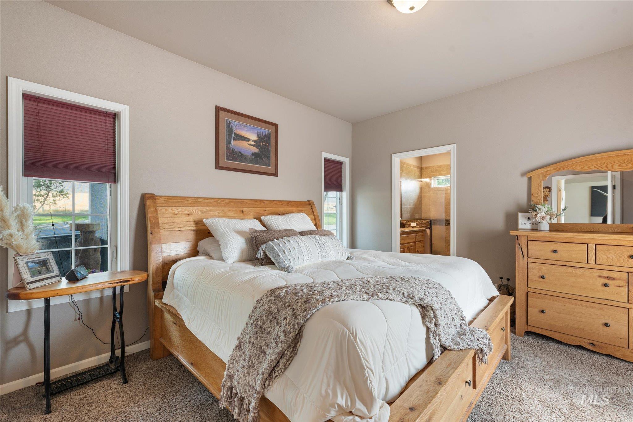 38789 Old Hwy 30, Baker City, Oregon 97814, 3 Bedrooms, 2.5 Bathrooms, Residential For Sale, Price $1,265,000, 98997217