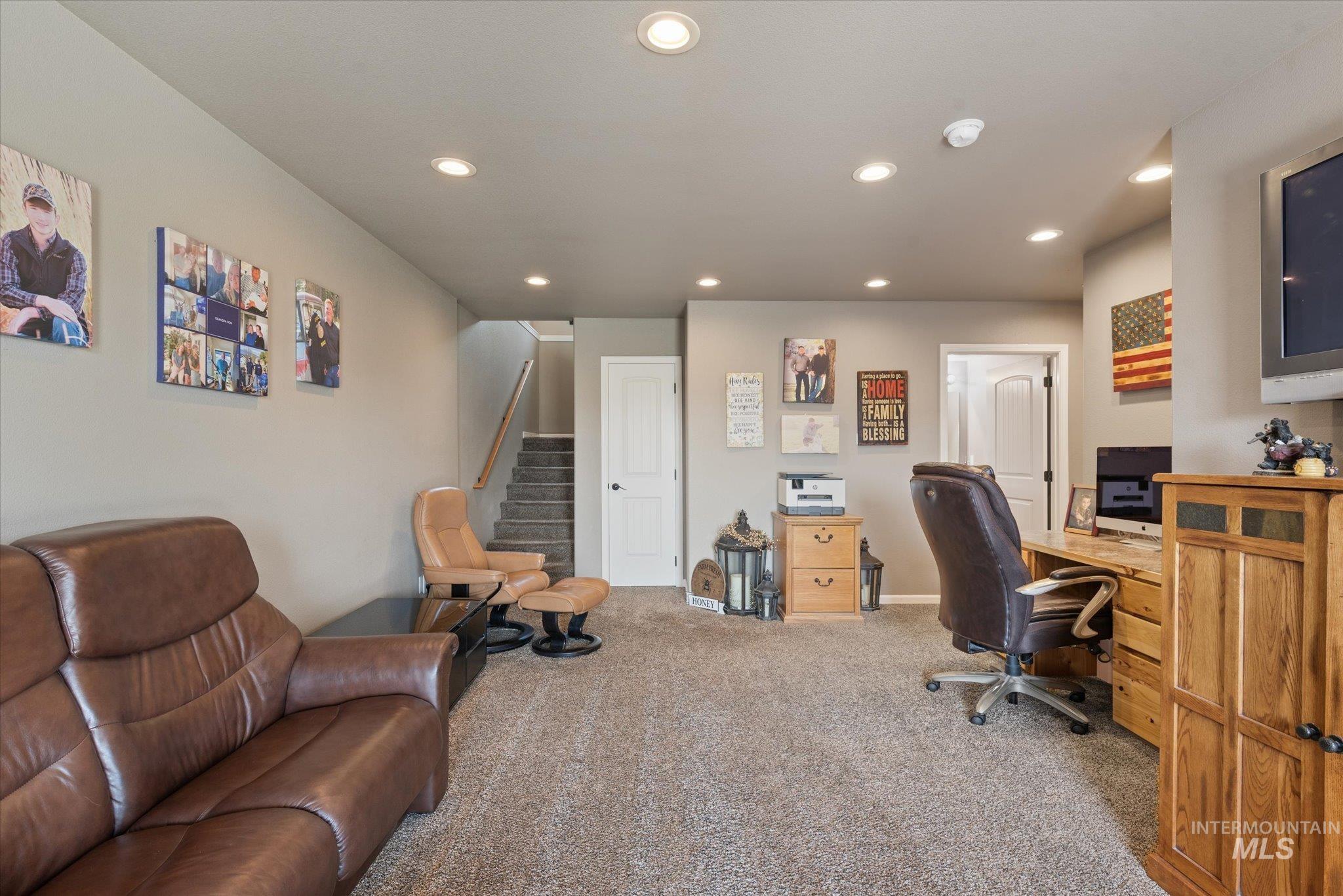 38789 Old Hwy 30, Baker City, Oregon 97814, 3 Bedrooms, 2.5 Bathrooms, Residential For Sale, Price $1,265,000, 98997217