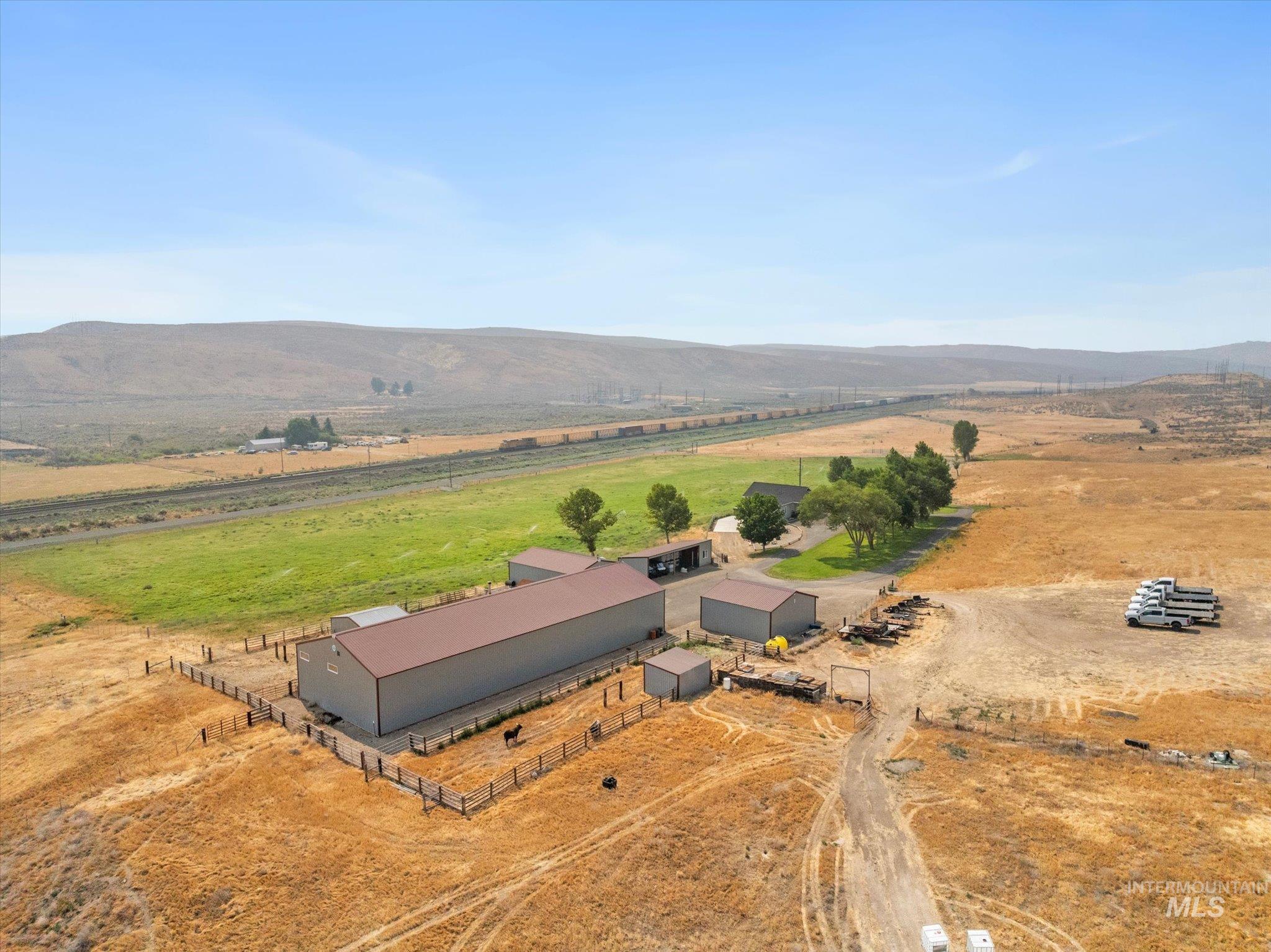 38789 Old Hwy 30, Baker City, Oregon 97814, 3 Bedrooms, 2.5 Bathrooms, Residential For Sale, Price $1,265,000, 98997217