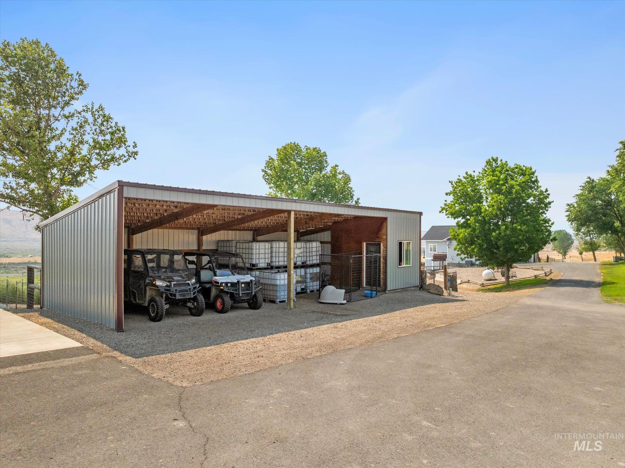 38789 Old Hwy 30, Baker City, Oregon 97814, 3 Bedrooms, 2.5 Bathrooms, Residential For Sale, Price $1,265,000, 98997217