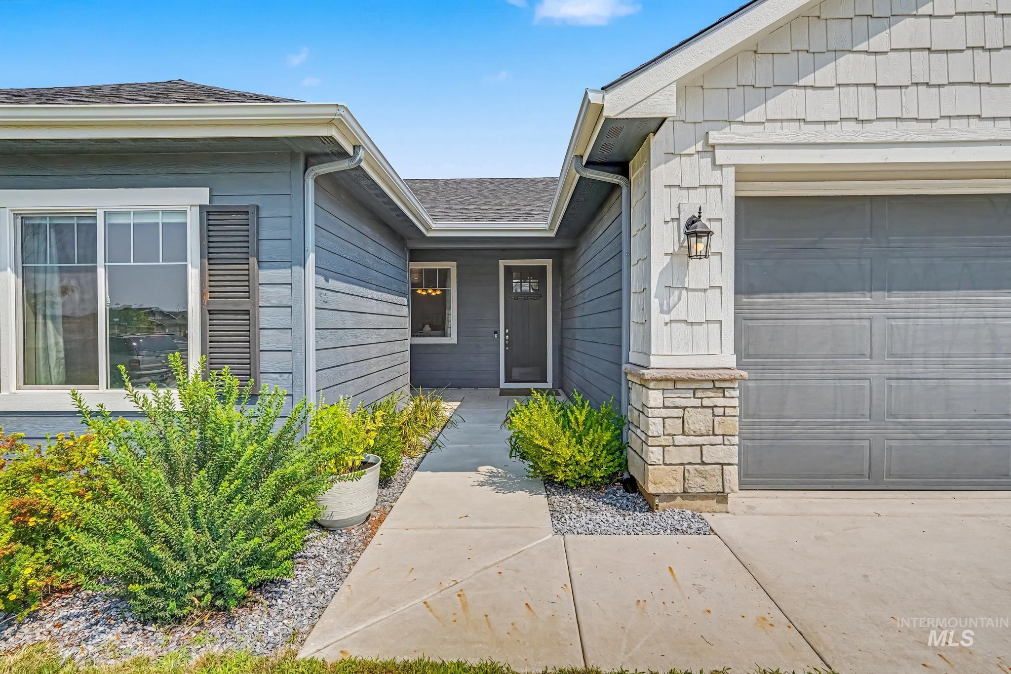 1628 W Whistleberry St, Middleton, Idaho 83644, 3 Bedrooms, 2 Bathrooms, Residential For Sale, Price $540,000, 98997220