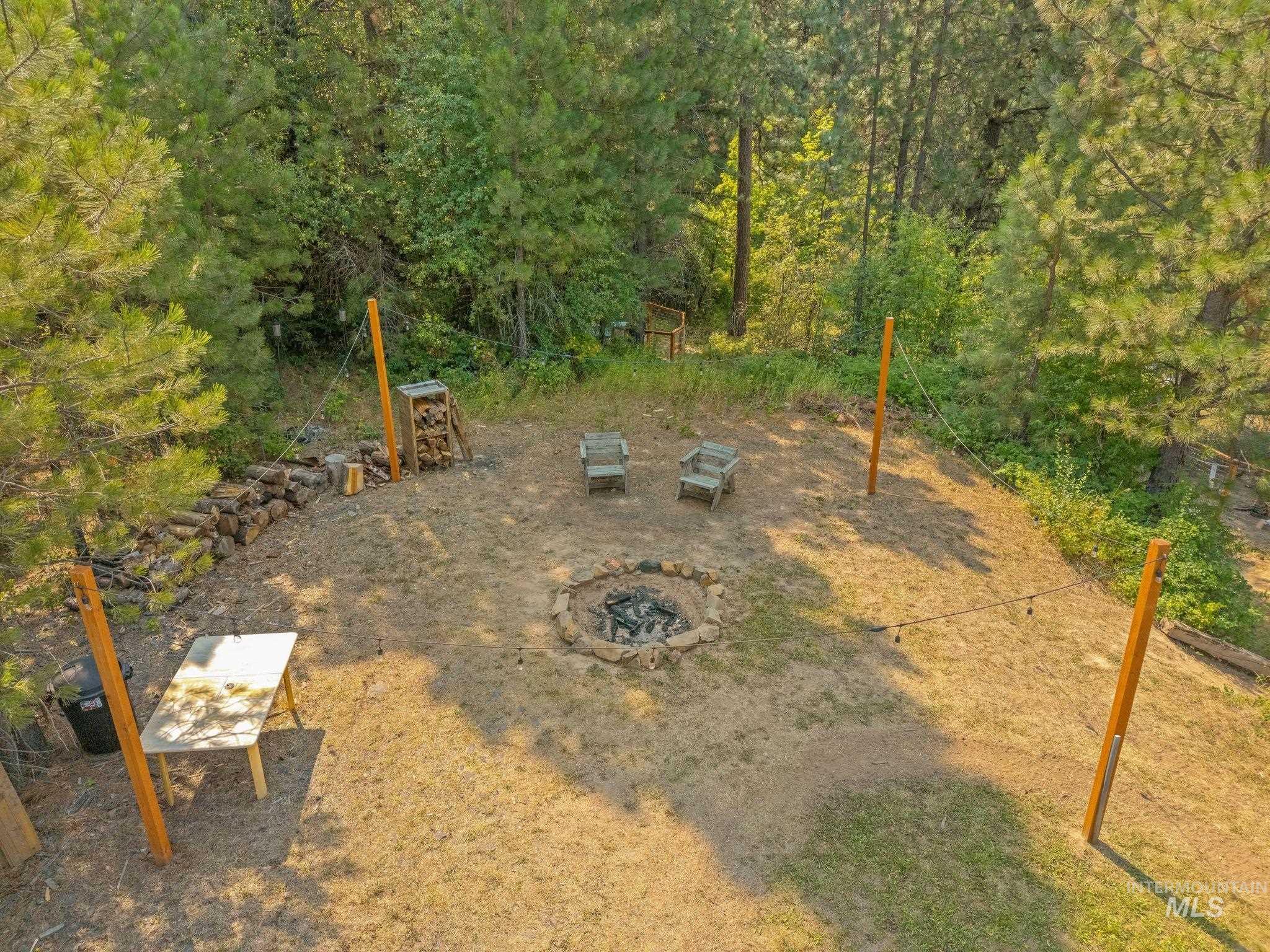 304 1st Ave, Deary, Idaho 83823, 3 Bedrooms, 2 Bathrooms, Residential For Sale, Price $325,000, 98997222