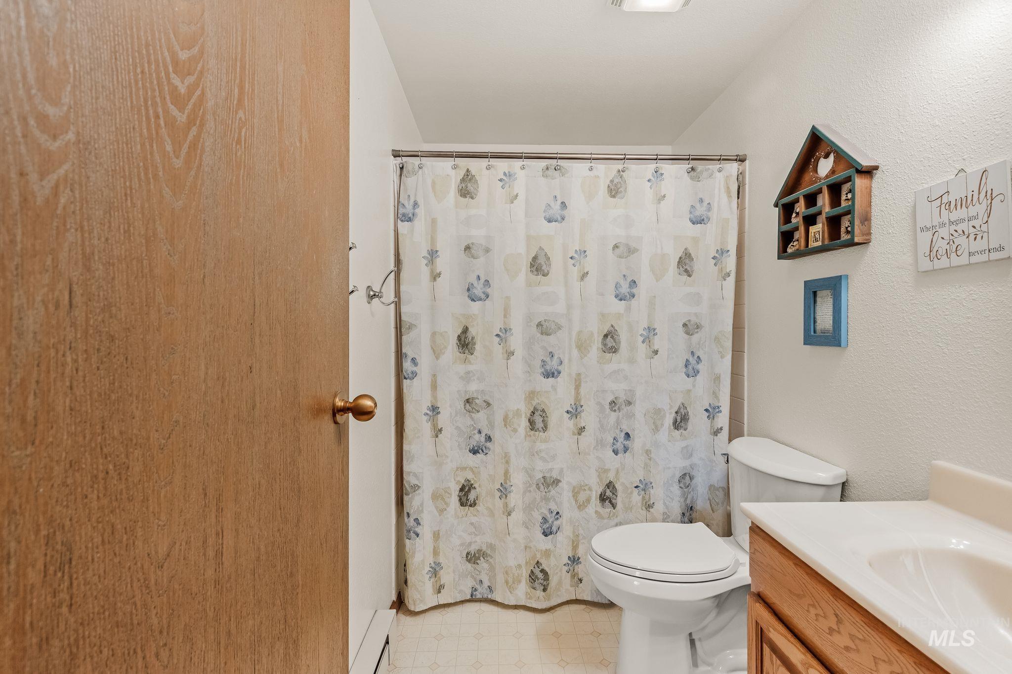 321 Monica St, Troy, Idaho 83871, 3 Bedrooms, 2 Bathrooms, Residential For Sale, Price $379,900, 98997223
