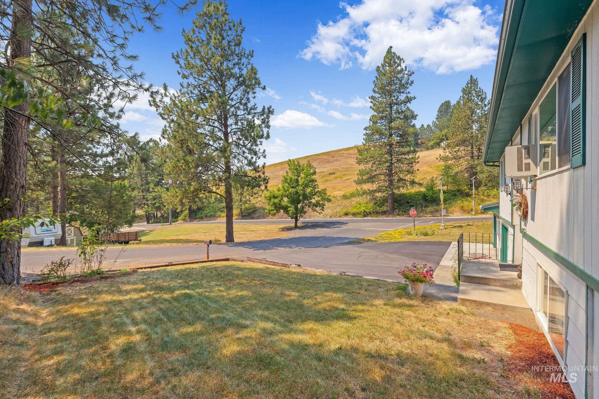 321 Monica St, Troy, Idaho 83871, 3 Bedrooms, 2 Bathrooms, Residential For Sale, Price $379,900, 98997223