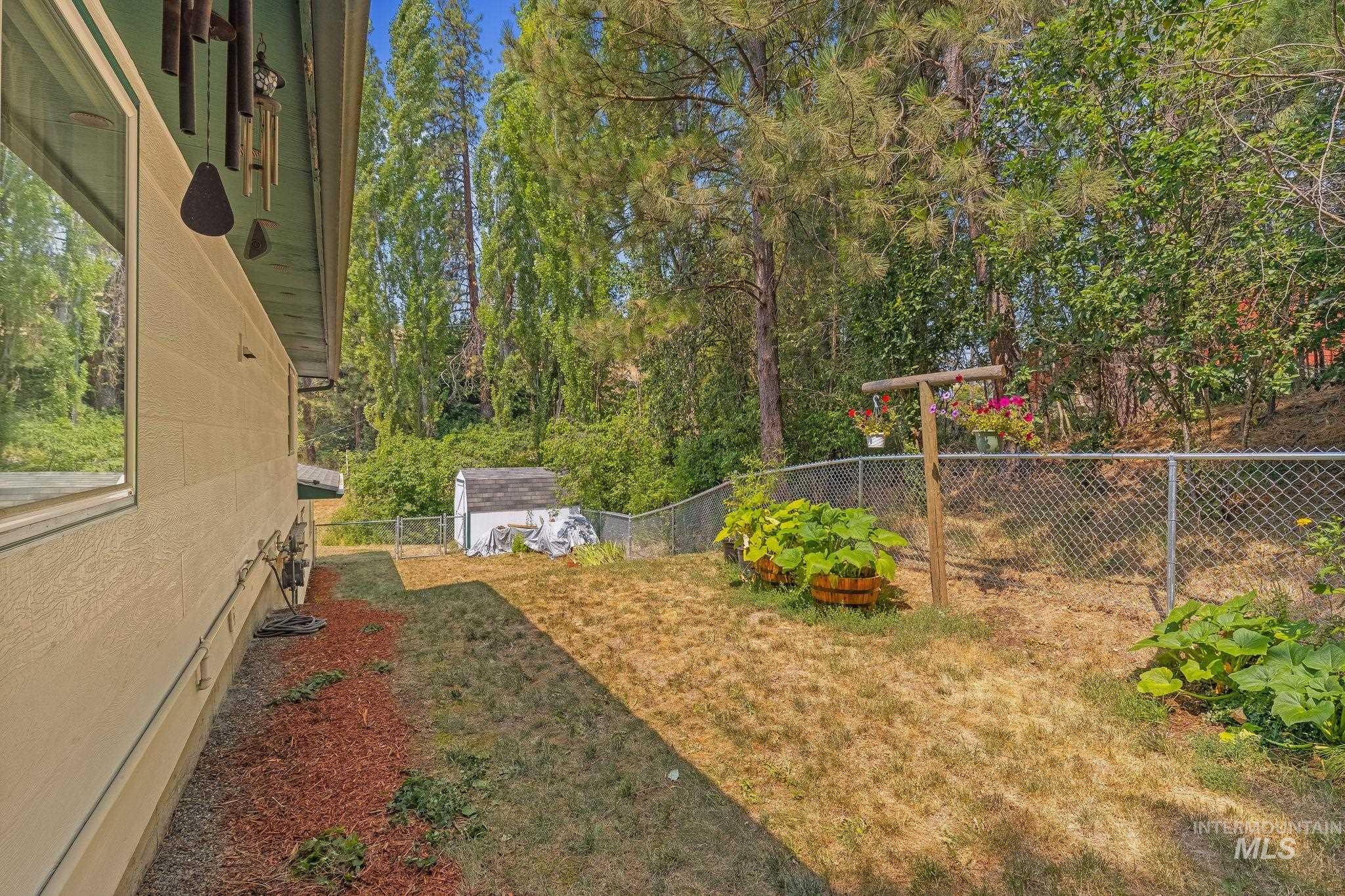 321 Monica St, Troy, Idaho 83871, 3 Bedrooms, 2 Bathrooms, Residential For Sale, Price $379,900, 98997223