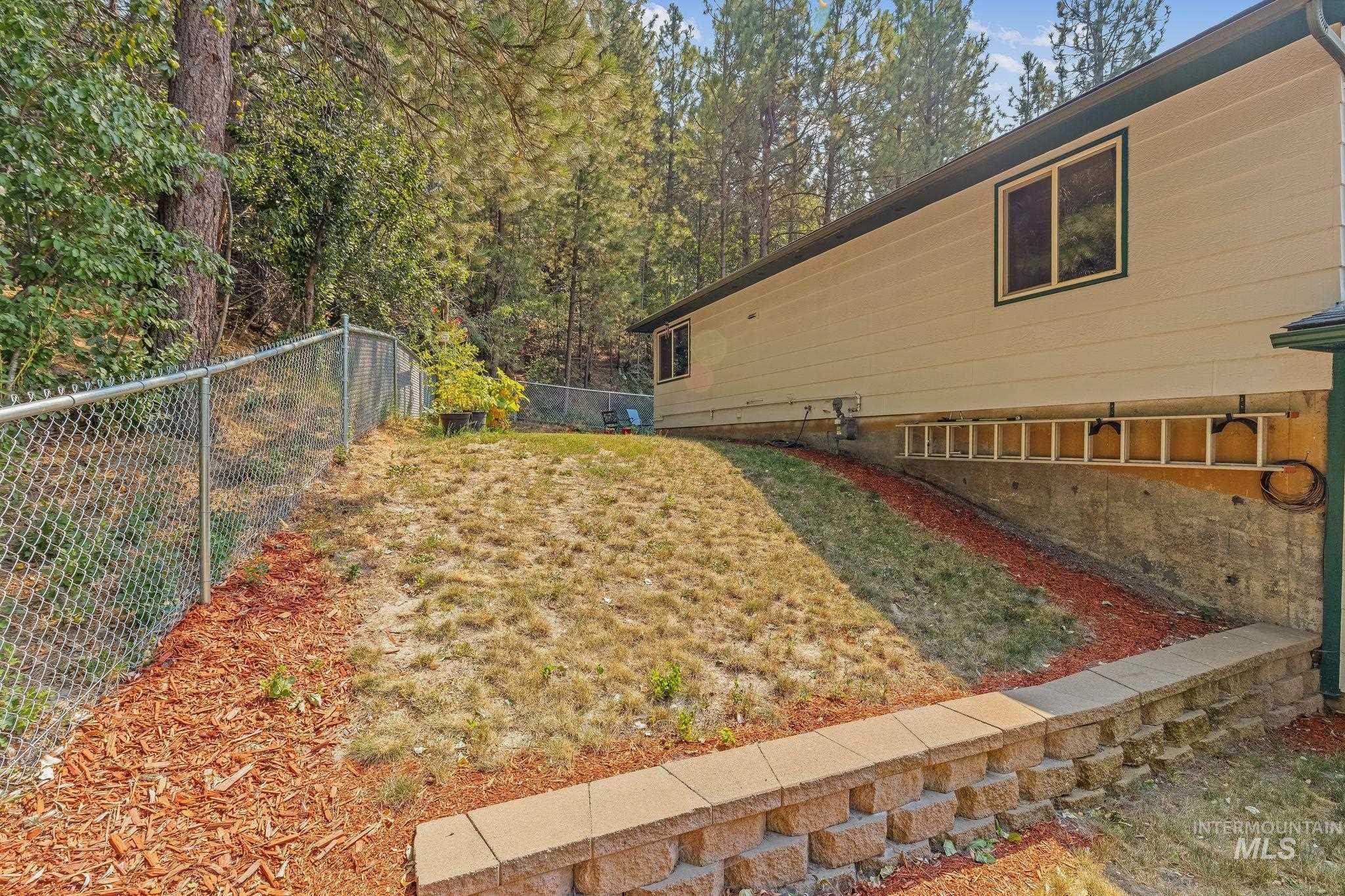 321 Monica St, Troy, Idaho 83871, 3 Bedrooms, 2 Bathrooms, Residential For Sale, Price $379,900, 98997223