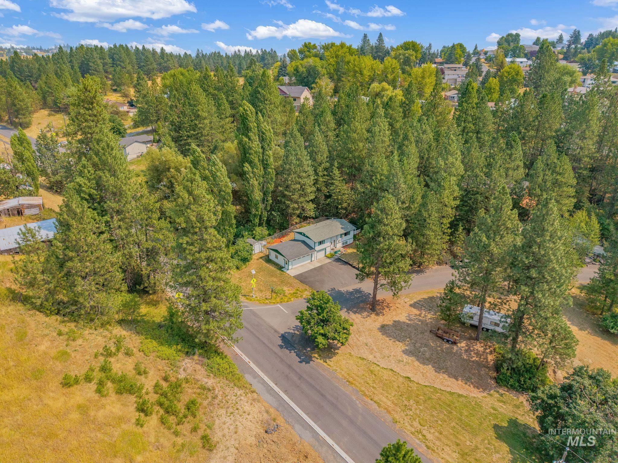 321 Monica St, Troy, Idaho 83871, 3 Bedrooms, 2 Bathrooms, Residential For Sale, Price $379,900, 98997223