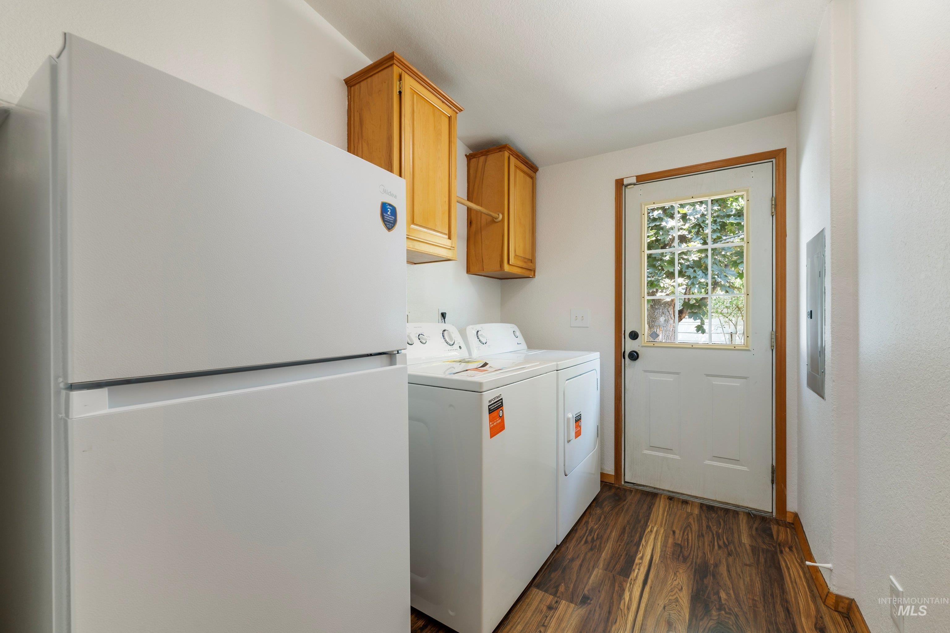 1611 S Vermont Avenue, Boise, Idaho 83706, 3 Bedrooms, 2 Bathrooms, Residential For Sale, Price $434,900, 98997225