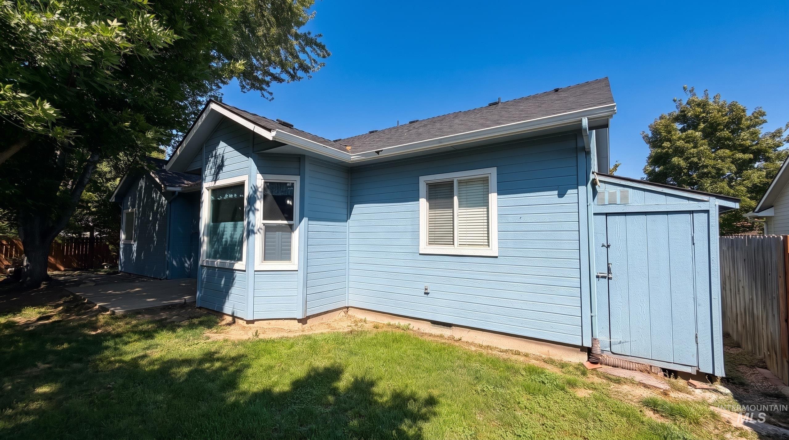 2885 N Rough Stone Way, Meridian, Idaho 83646, 4 Bedrooms, 2.5 Bathrooms, Residential For Sale, Price $500,000, 98997226