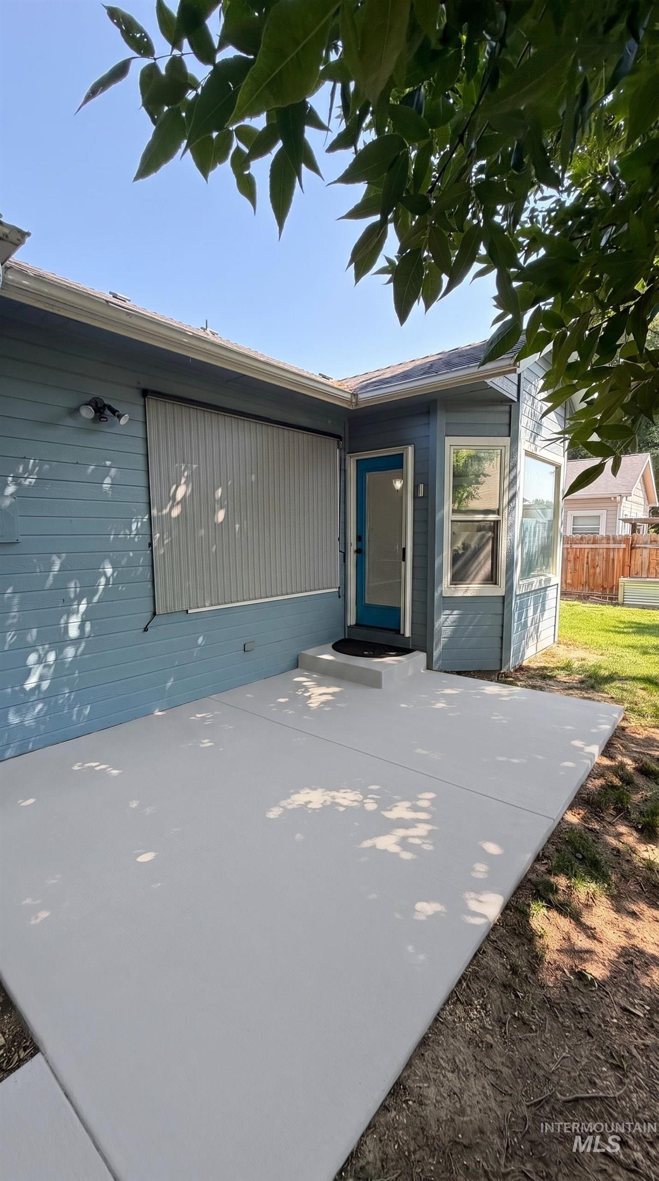2885 N Rough Stone Way, Meridian, Idaho 83646, 4 Bedrooms, 2.5 Bathrooms, Residential For Sale, Price $500,000, 98997226