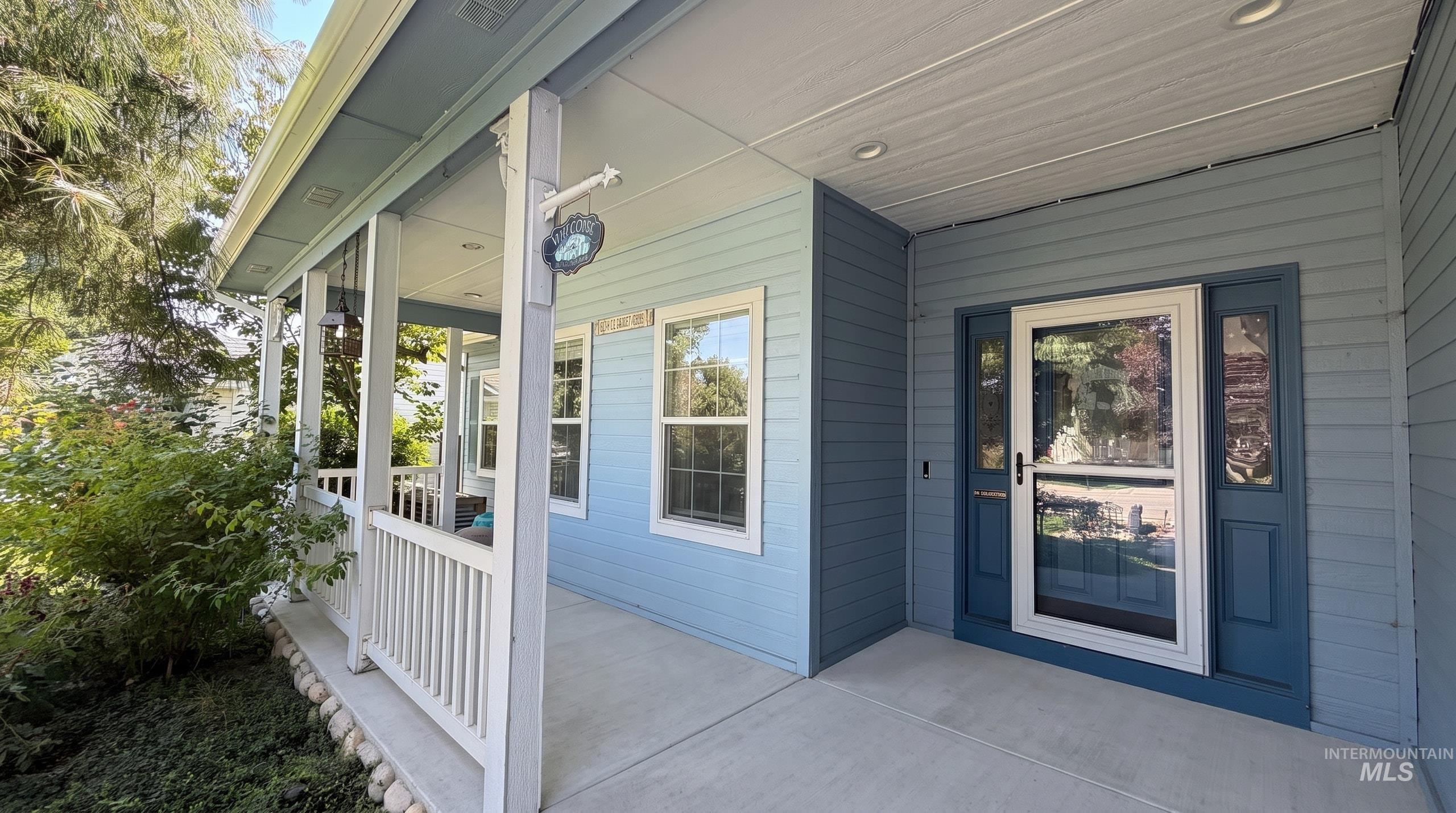 2885 N Rough Stone Way, Meridian, Idaho 83646, 4 Bedrooms, 2.5 Bathrooms, Residential For Sale, Price $500,000, 98997226
