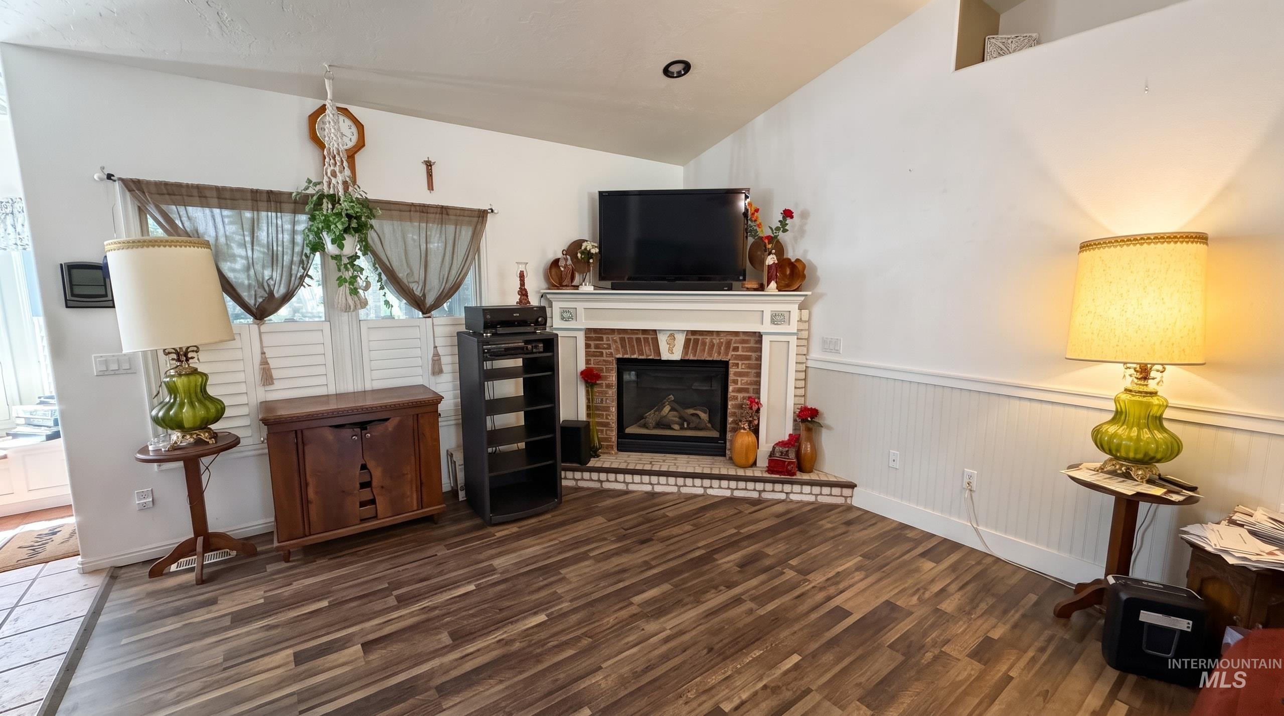 2885 N Rough Stone Way, Meridian, Idaho 83646, 4 Bedrooms, 2.5 Bathrooms, Residential For Sale, Price $500,000, 98997226