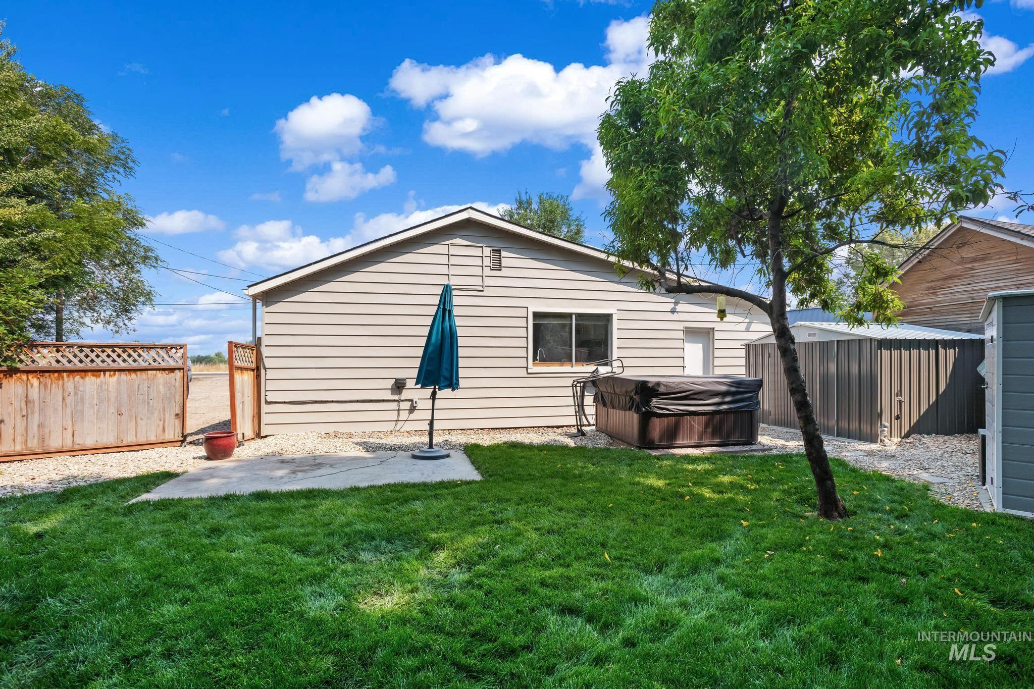 321 W Boise St., Kuna, Idaho 83634, 3 Bedrooms, 1 Bathroom, Residential For Sale, Price $309,990, 98997227
