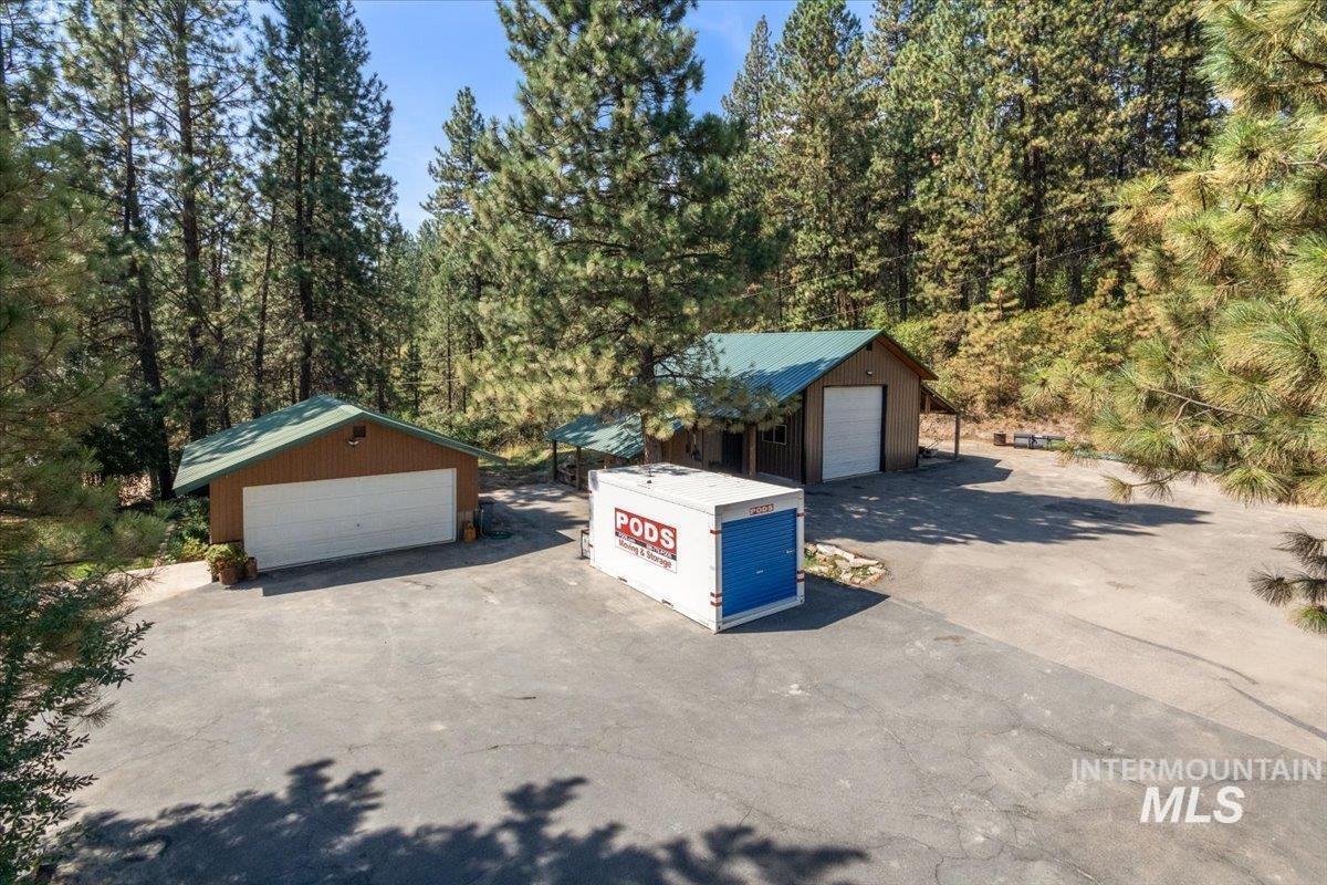 10 Scriver Creek Rd, Garden Valley, Idaho 83622, 4 Bedrooms, 3 Bathrooms, Residential For Sale, Price $1,199,900, 98997229