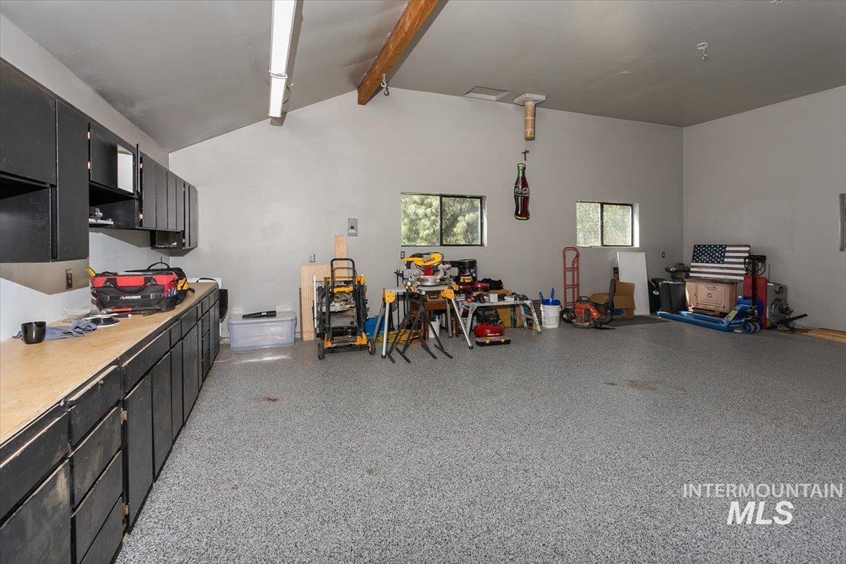 10 Scriver Creek Rd, Garden Valley, Idaho 83622, 4 Bedrooms, 3 Bathrooms, Residential For Sale, Price $1,199,900, 98997229