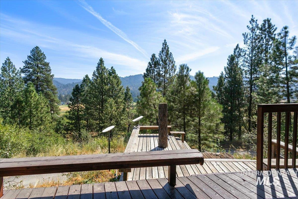 10 Scriver Creek Rd, Garden Valley, Idaho 83622, 4 Bedrooms, 3 Bathrooms, Residential For Sale, Price $1,199,900, 98997229