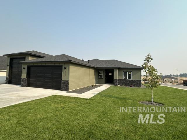 2815 Cypress Point, Payette, Idaho 83661, 3 Bedrooms, 2 Bathrooms, Residential For Sale, Price $415,000, 98997230