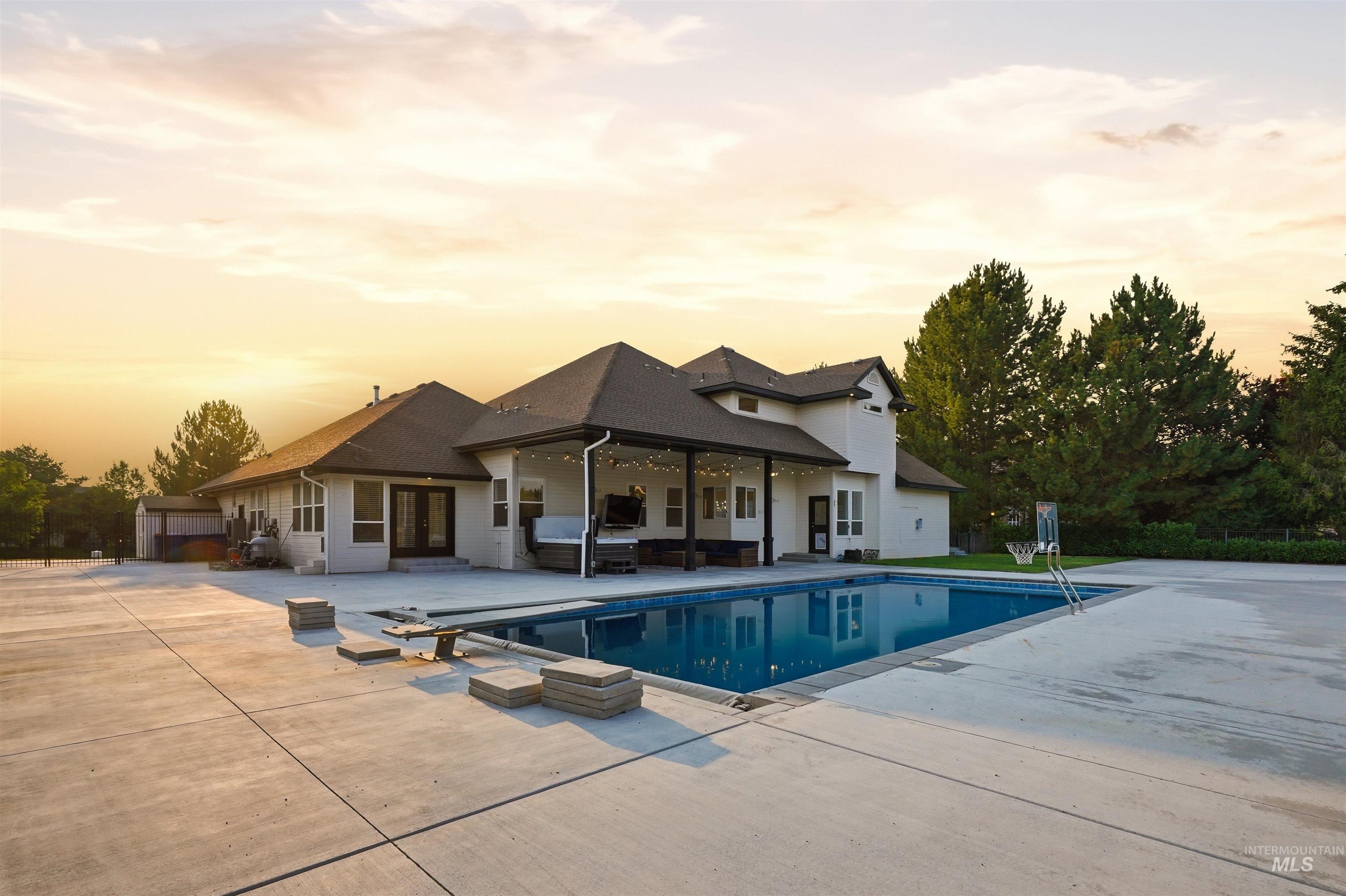 6712 N Double Eagle Lane, Meridian, Idaho 83646, 4 Bedrooms, 2.5 Bathrooms, Residential For Sale, Price $1,600,000, 98997231