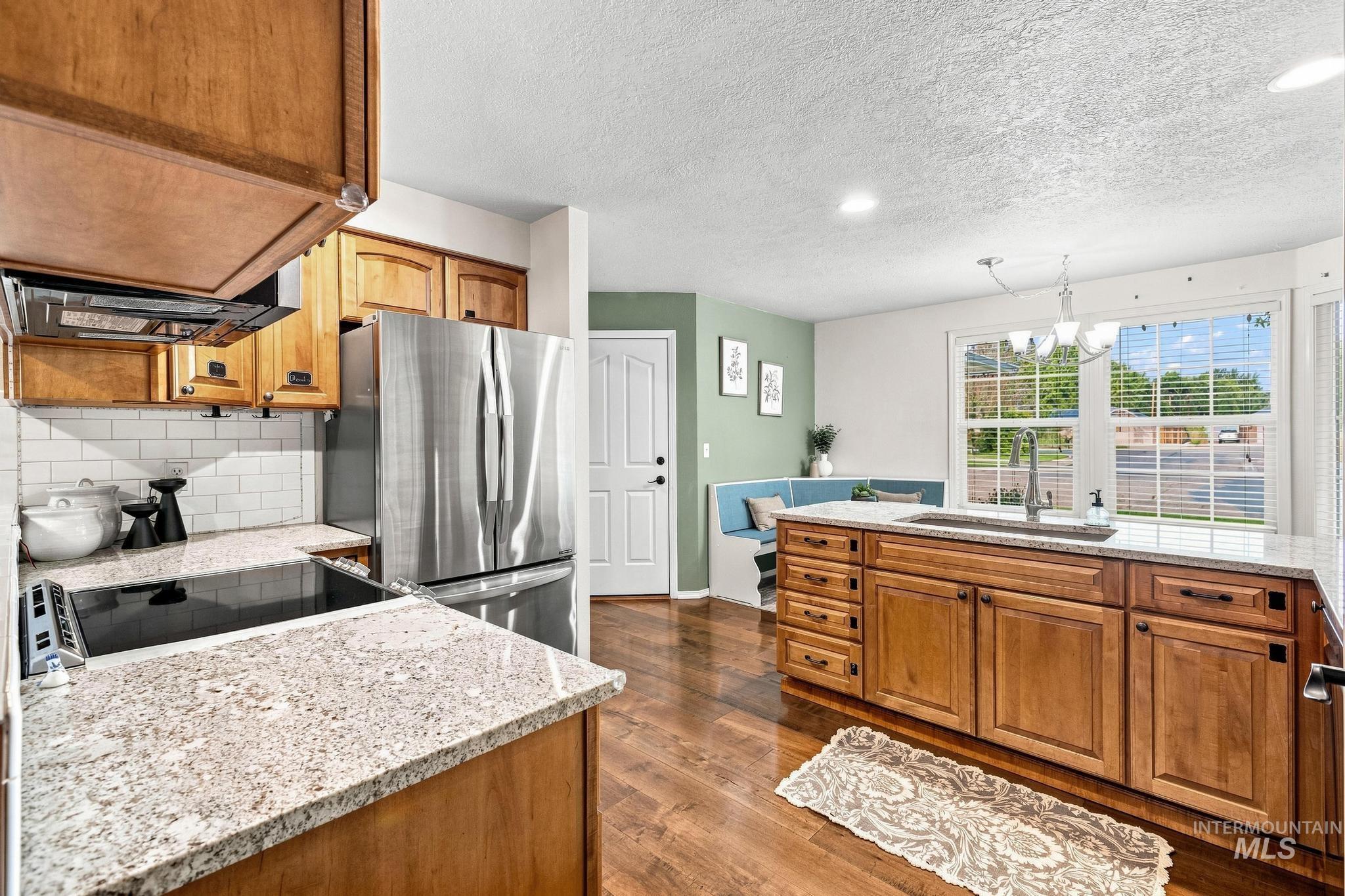 2851 N Camden Place, Boise, Idaho 83704, 3 Bedrooms, 2 Bathrooms, Residential For Sale, Price $450,000, 98997232