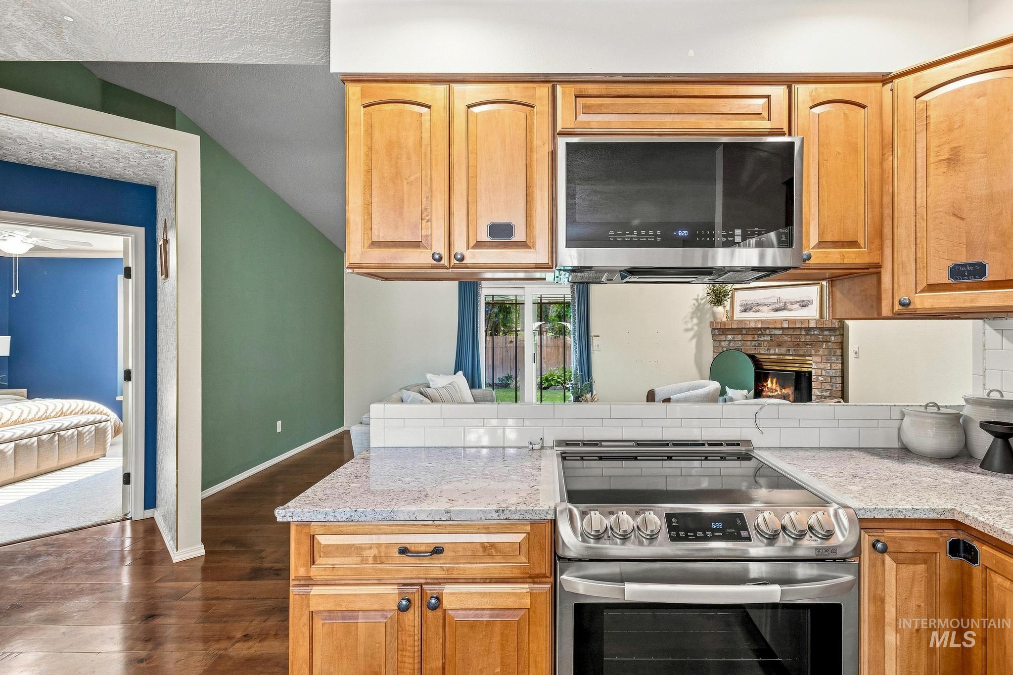 2851 N Camden Place, Boise, Idaho 83704, 3 Bedrooms, 2 Bathrooms, Residential For Sale, Price $450,000, 98997232