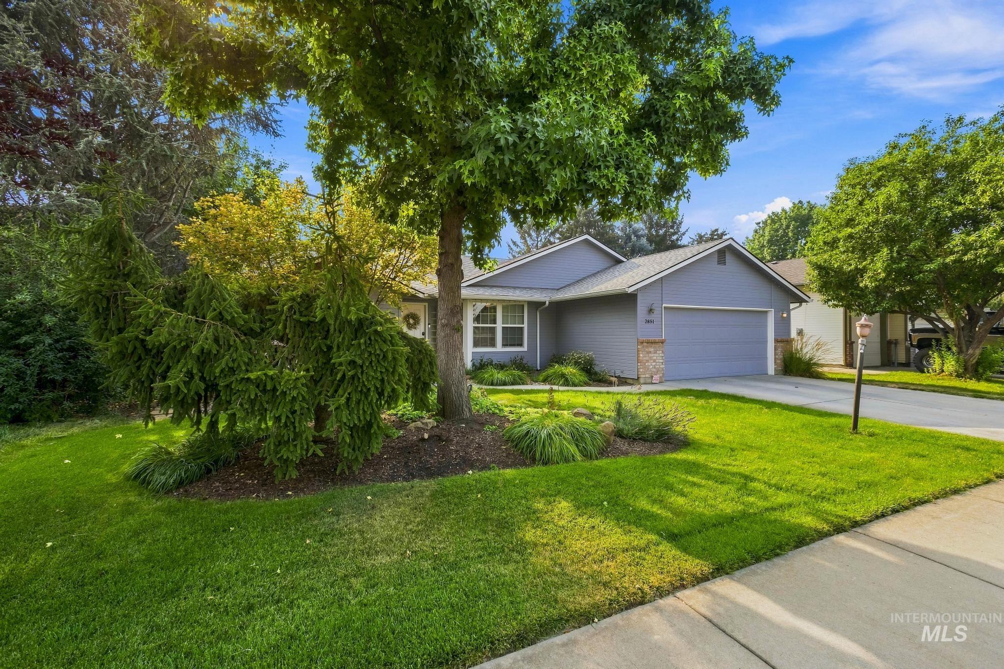 2851 N Camden Place, Boise, Idaho 83704, 3 Bedrooms, 2 Bathrooms, Residential For Sale, Price $450,000, 98997232