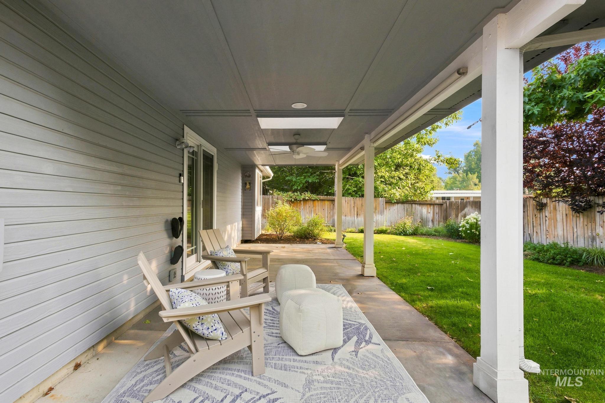 2851 N Camden Place, Boise, Idaho 83704, 3 Bedrooms, 2 Bathrooms, Residential For Sale, Price $450,000, 98997232