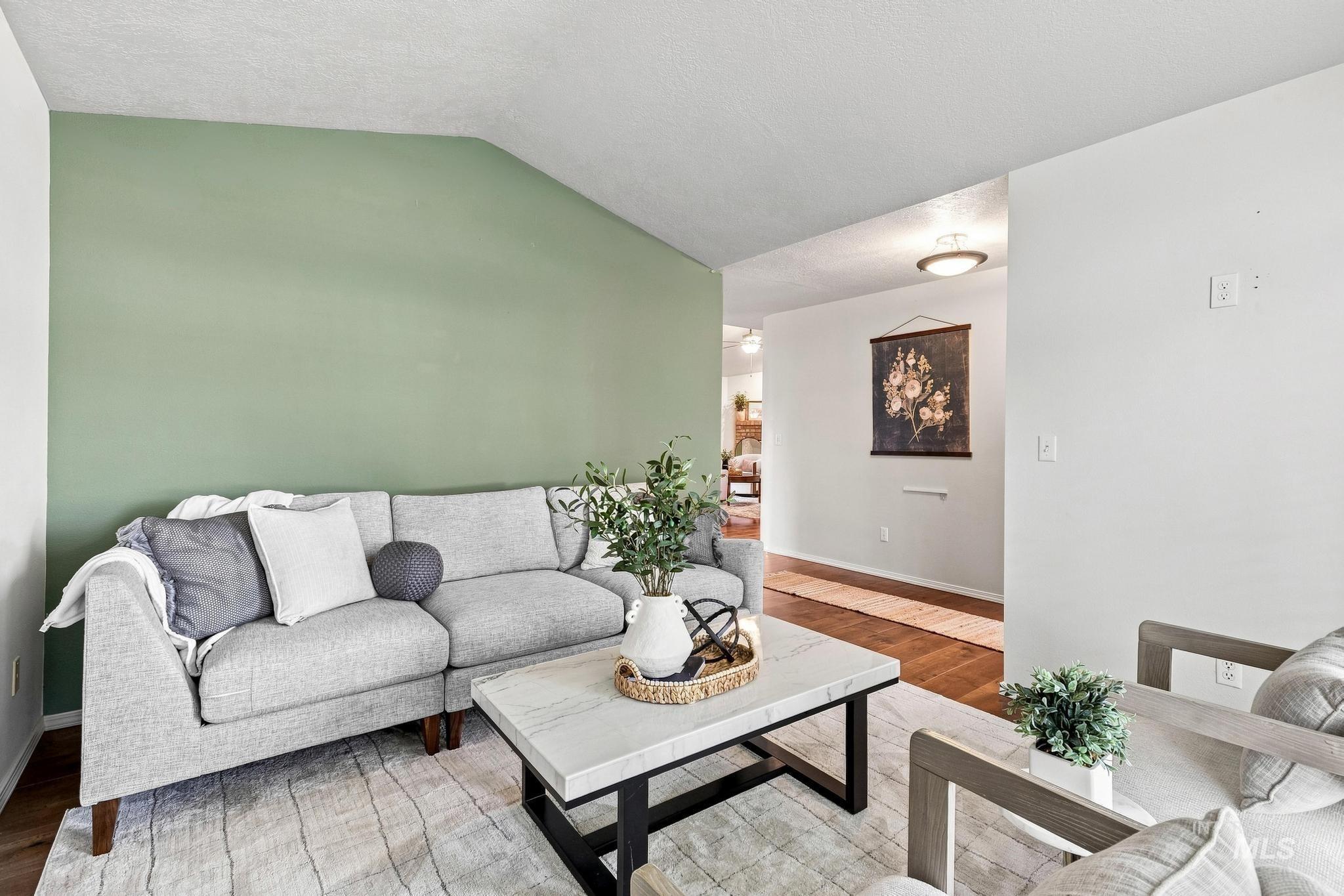 2851 N Camden Place, Boise, Idaho 83704, 3 Bedrooms, 2 Bathrooms, Residential For Sale, Price $450,000, 98997232