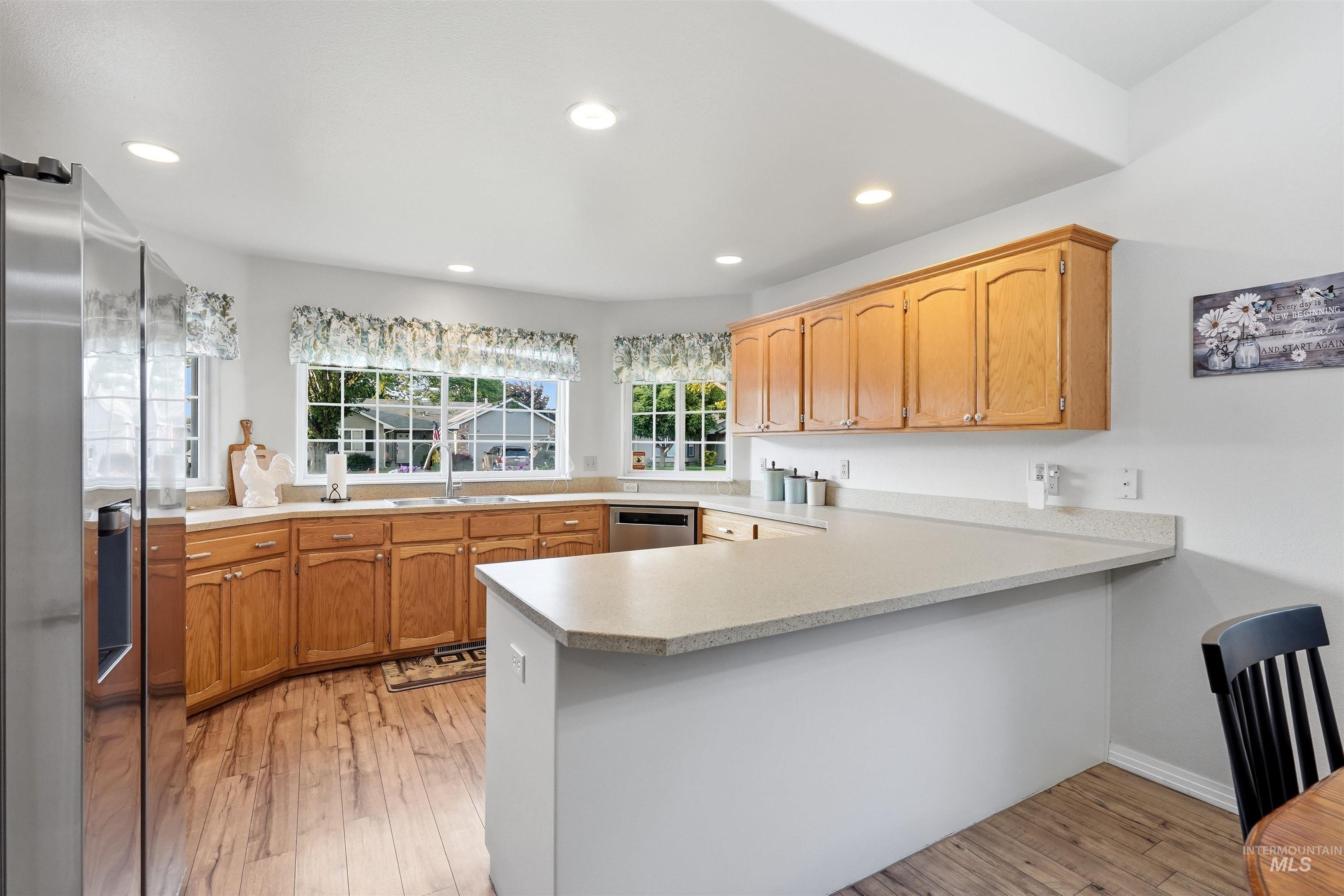 1925 E Challis Dr, Meridian, Idaho 83646, 3 Bedrooms, 2 Bathrooms, Residential For Sale, Price $435,000, 98997233