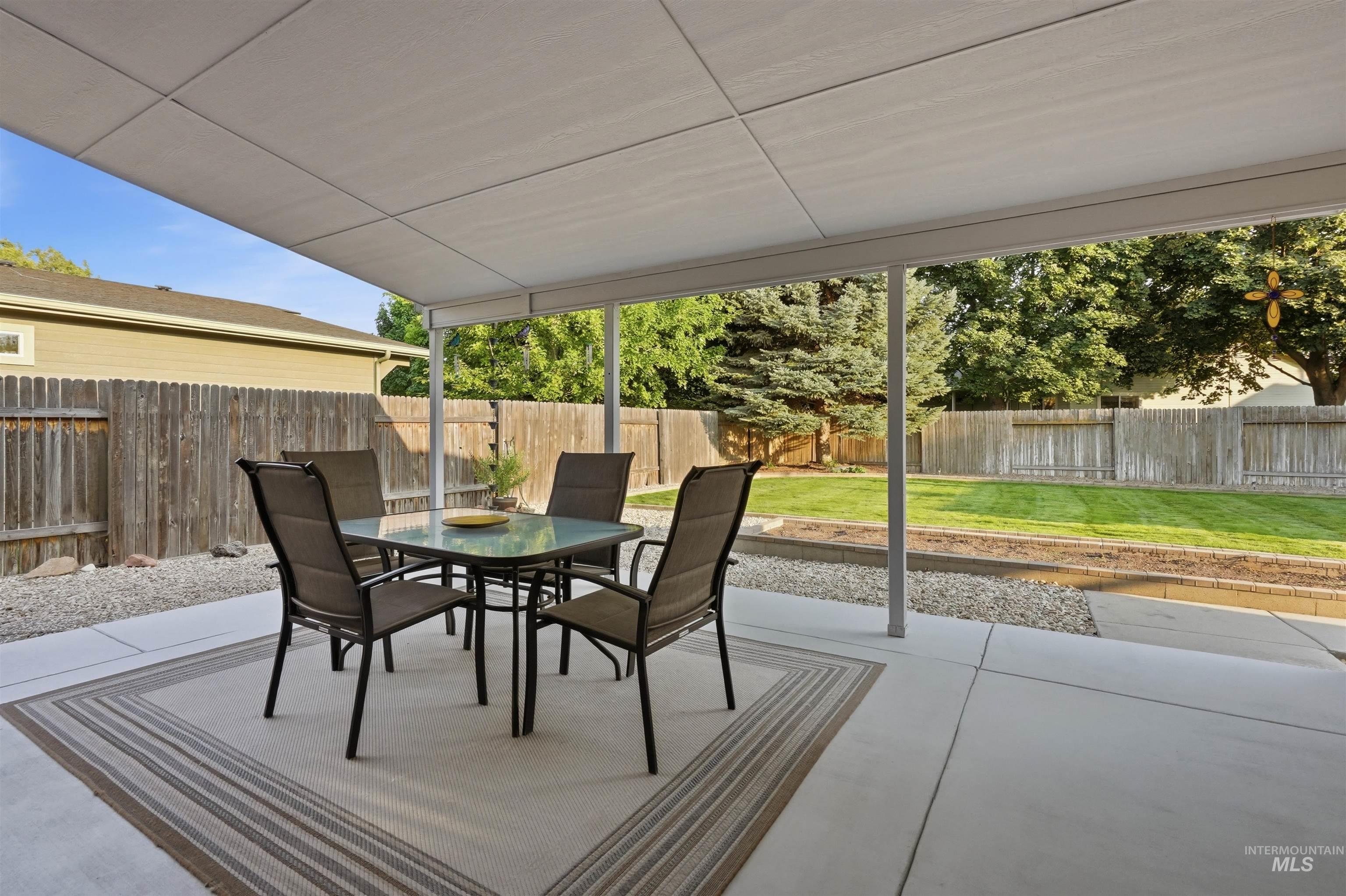 1925 E Challis Dr, Meridian, Idaho 83646, 3 Bedrooms, 2 Bathrooms, Residential For Sale, Price $435,000, 98997233
