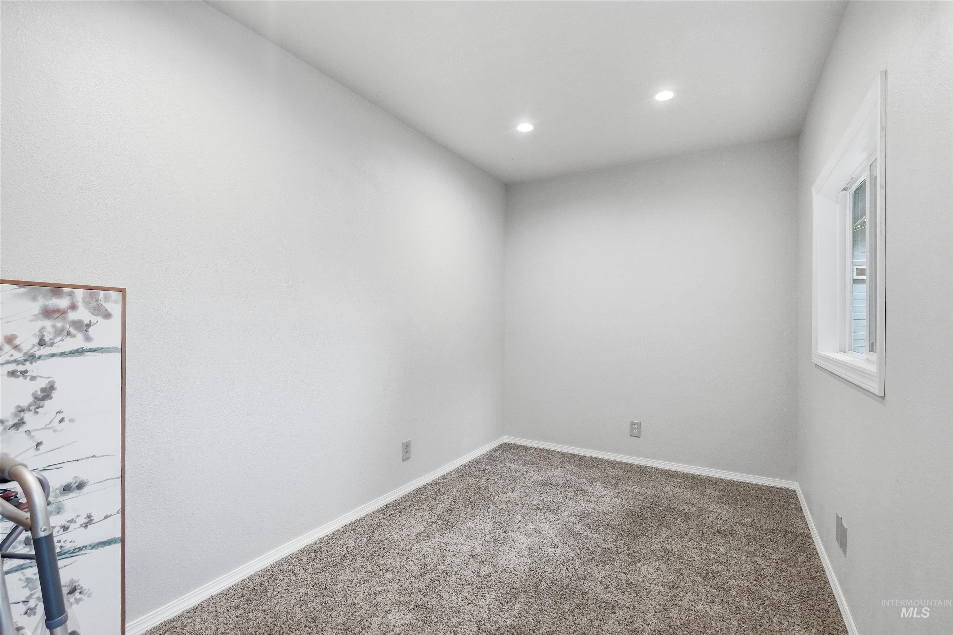 1925 E Challis Dr, Meridian, Idaho 83646, 3 Bedrooms, 2 Bathrooms, Residential For Sale, Price $435,000, 98997233