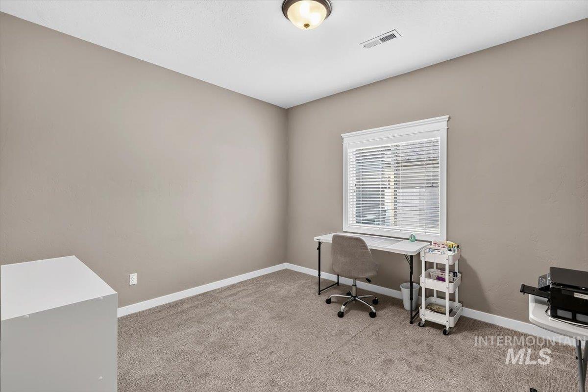 3812 Bozeman, Caldwell, Idaho 83605, 3 Bedrooms, 2 Bathrooms, Residential For Sale, Price $529,990,MLS 98997235