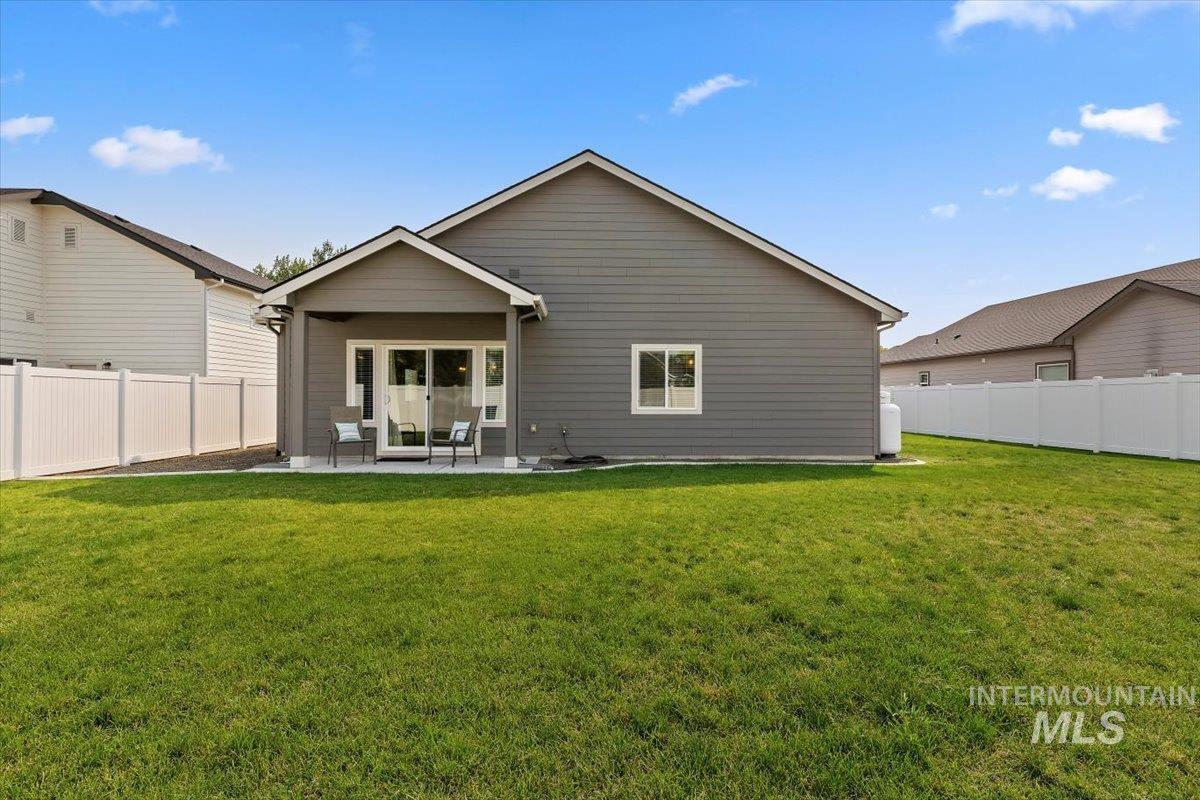 3812 Bozeman, Caldwell, Idaho 83605, 3 Bedrooms, 2 Bathrooms, Residential For Sale, Price $529,990,MLS 98997235