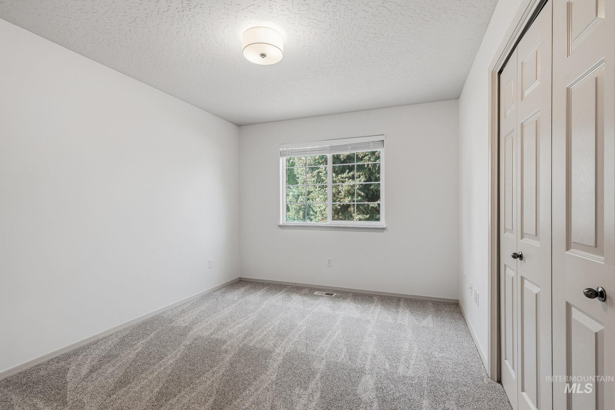3218 S Jupiter Avenue, Boise, Idaho 83709, 4 Bedrooms, 3 Bathrooms, Residential For Sale, Price $539,000, 98997237