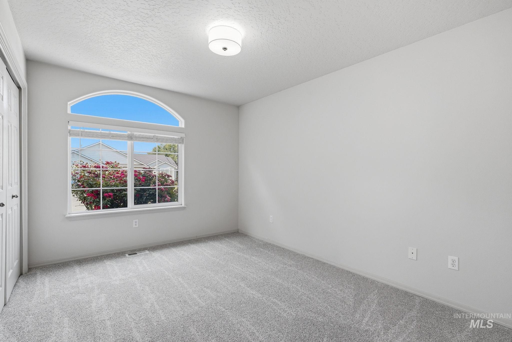 3218 S Jupiter Avenue, Boise, Idaho 83709, 4 Bedrooms, 3 Bathrooms, Residential For Sale, Price $539,000, 98997237