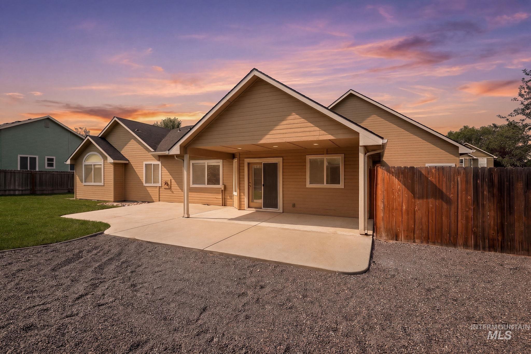 3218 S Jupiter Avenue, Boise, Idaho 83709, 4 Bedrooms, 3 Bathrooms, Residential For Sale, Price $539,000, 98997237