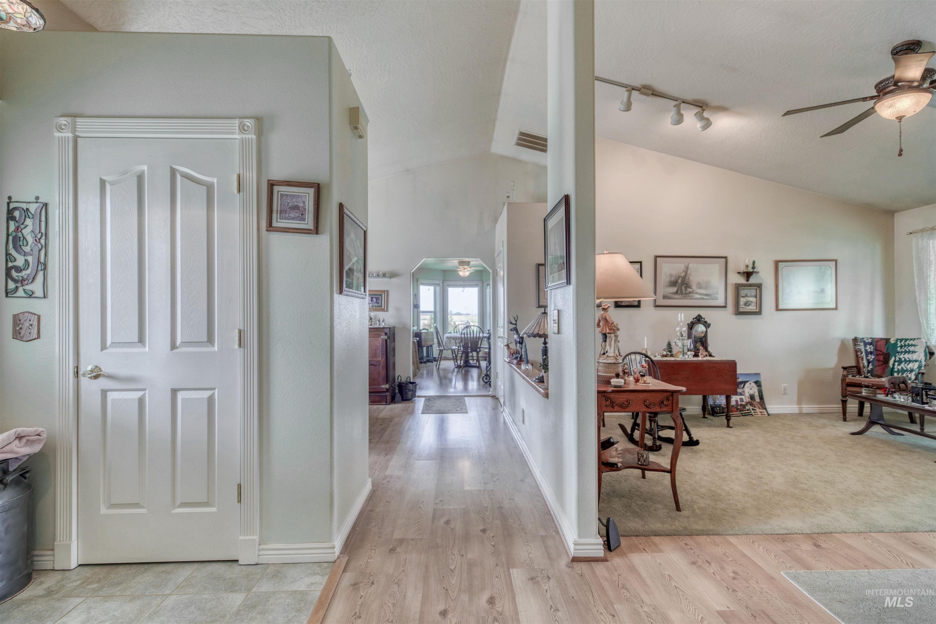 3295 Center Ave, Payette, Idaho 83661, 3 Bedrooms, 2 Bathrooms, Residential For Sale, Price $624,900,MLS 98997241