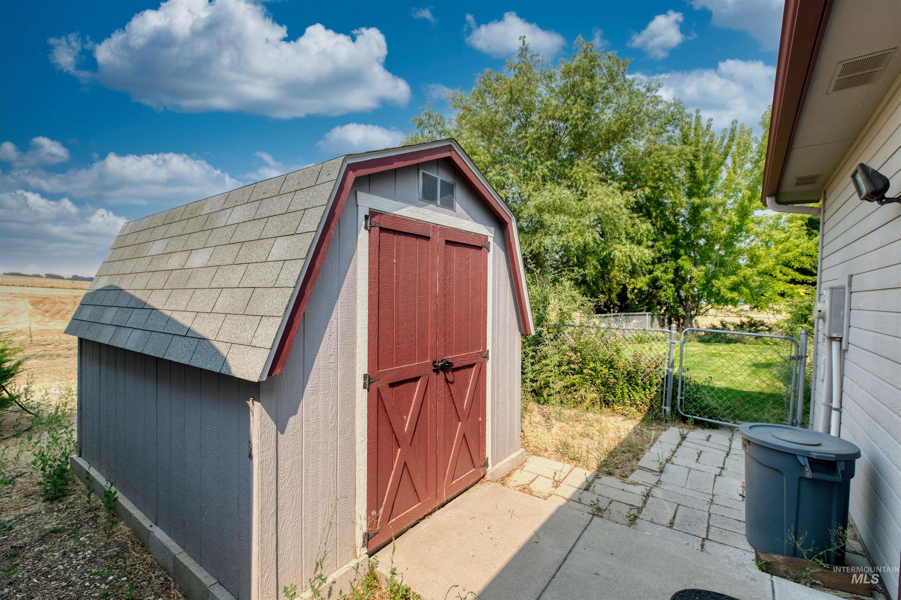 3295 Center Ave, Payette, Idaho 83661, 3 Bedrooms, 2 Bathrooms, Residential For Sale, Price $624,900,MLS 98997241