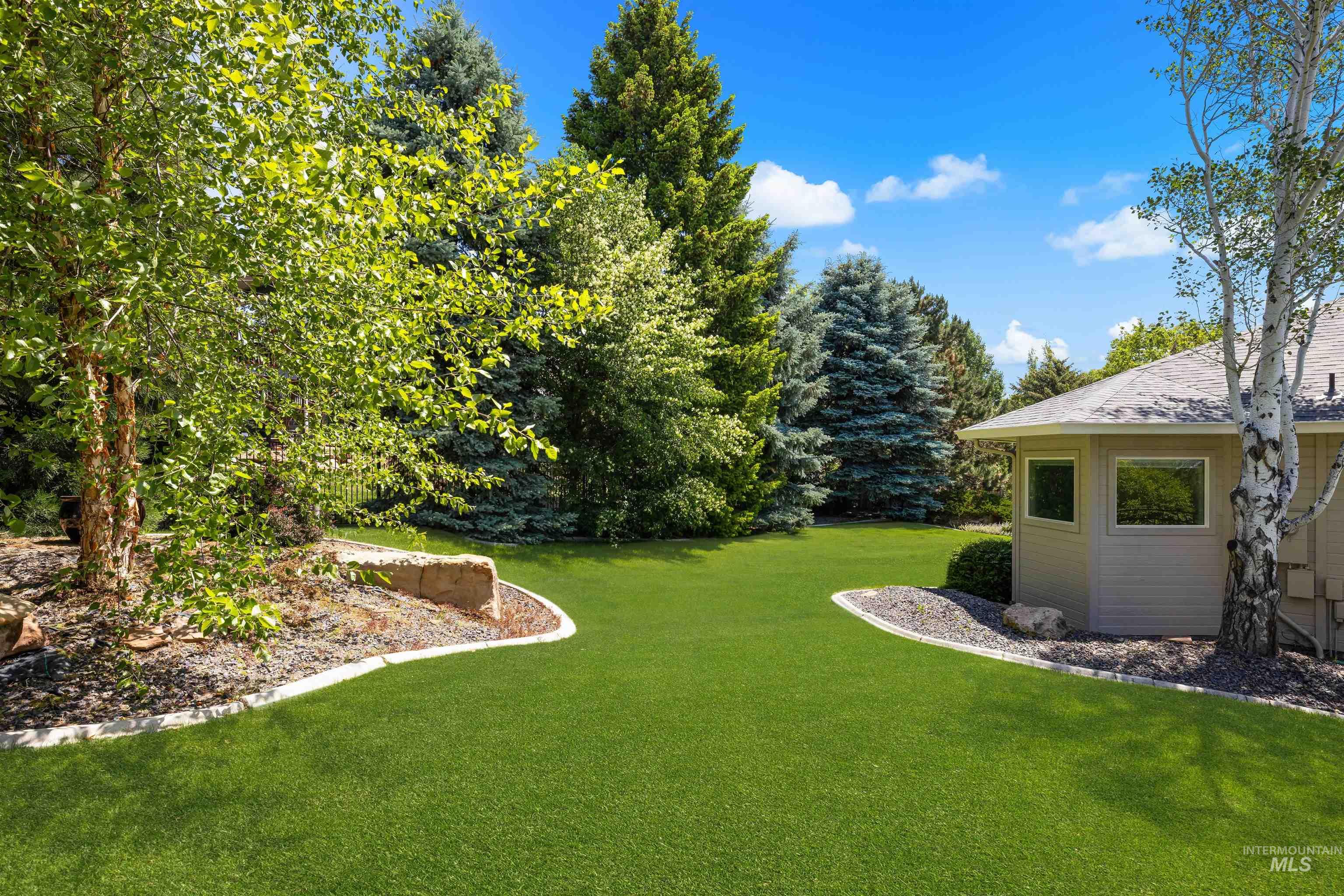 3244 E Boulder Heights Drive, Boise, Idaho 83712, 3 Bedrooms, 2 Bathrooms, Residential For Sale, Price $1,025,000, 98997242
