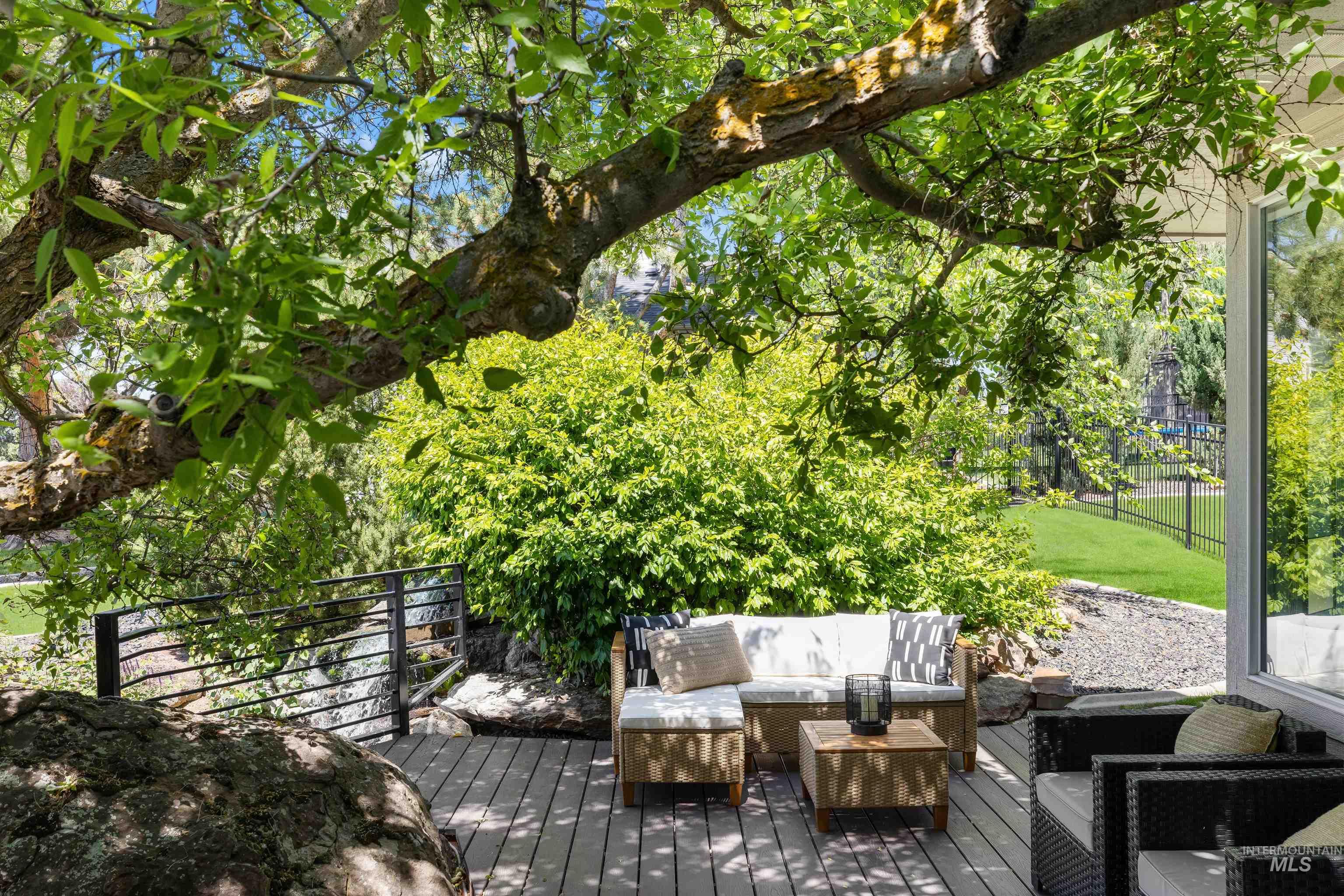 3244 E Boulder Heights Drive, Boise, Idaho 83712, 3 Bedrooms, 2 Bathrooms, Residential For Sale, Price $1,025,000, 98997242