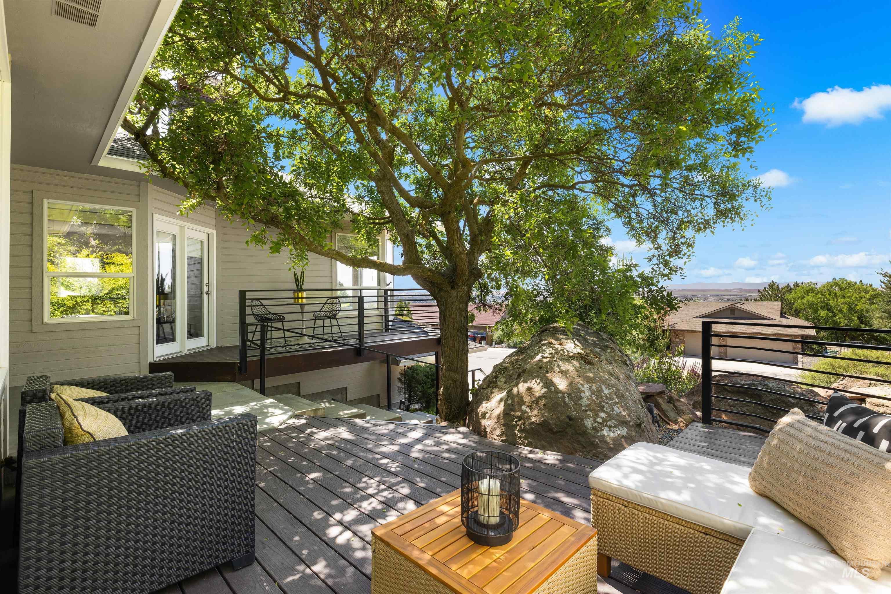 3244 E Boulder Heights Drive, Boise, Idaho 83712, 3 Bedrooms, 2 Bathrooms, Residential For Sale, Price $1,025,000, 98997242