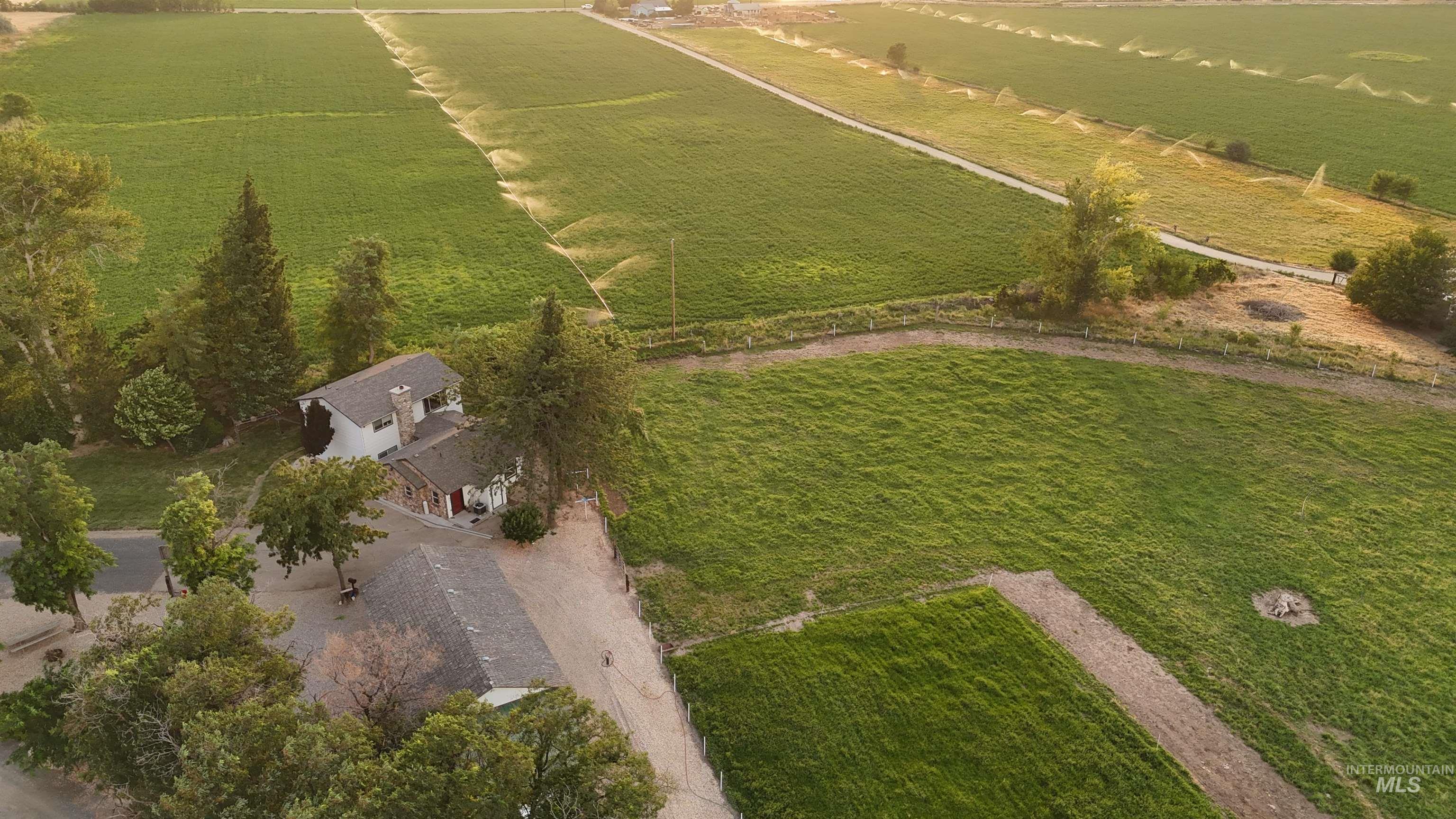 6712 Stage Coach Rd, Nampa, Idaho 83686, 4 Bedrooms, 2 Bathrooms, Farm & Ranch For Sale, Price $1,675,000,MLS 98997243